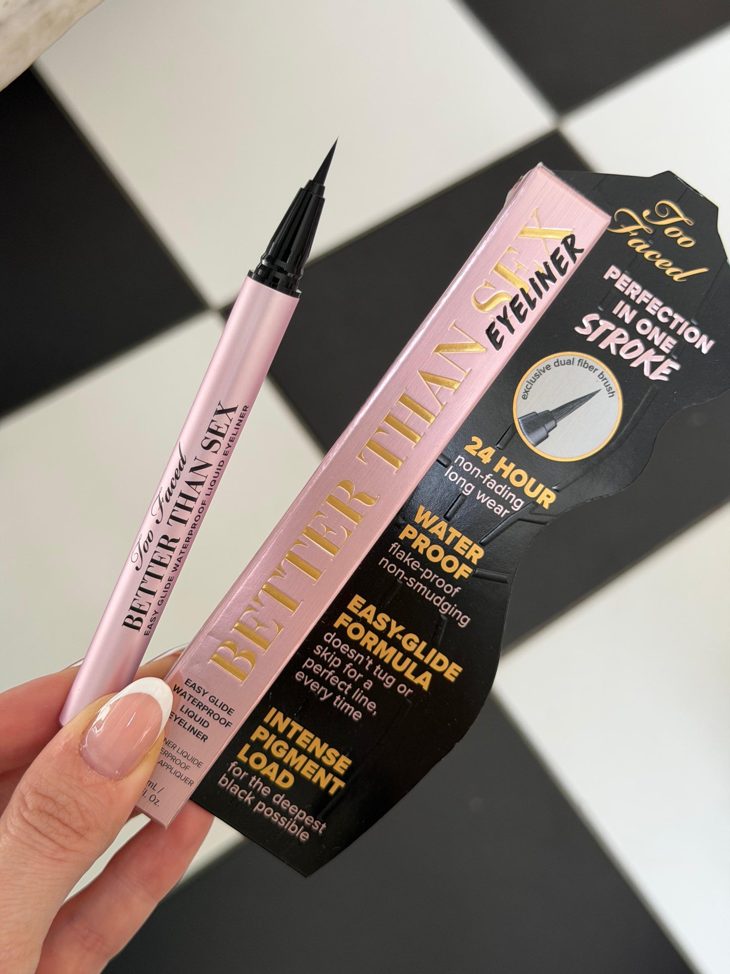 TOO FACED Better Than Sex Easy Glide Waterproof Liquid Eyeliner 24H High Pigment - Deepest Black