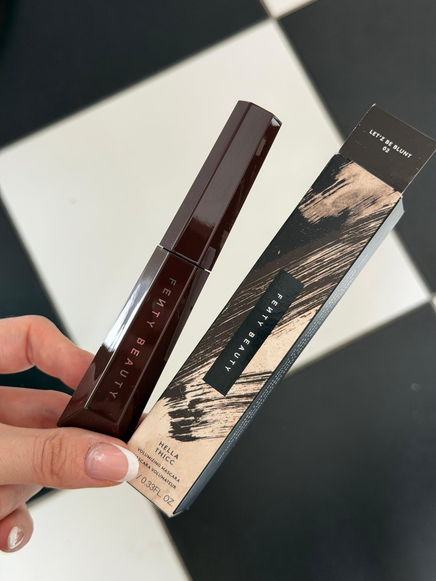 FENTY BEAUTY Hella Thicc Voluminizing Mascara (02)