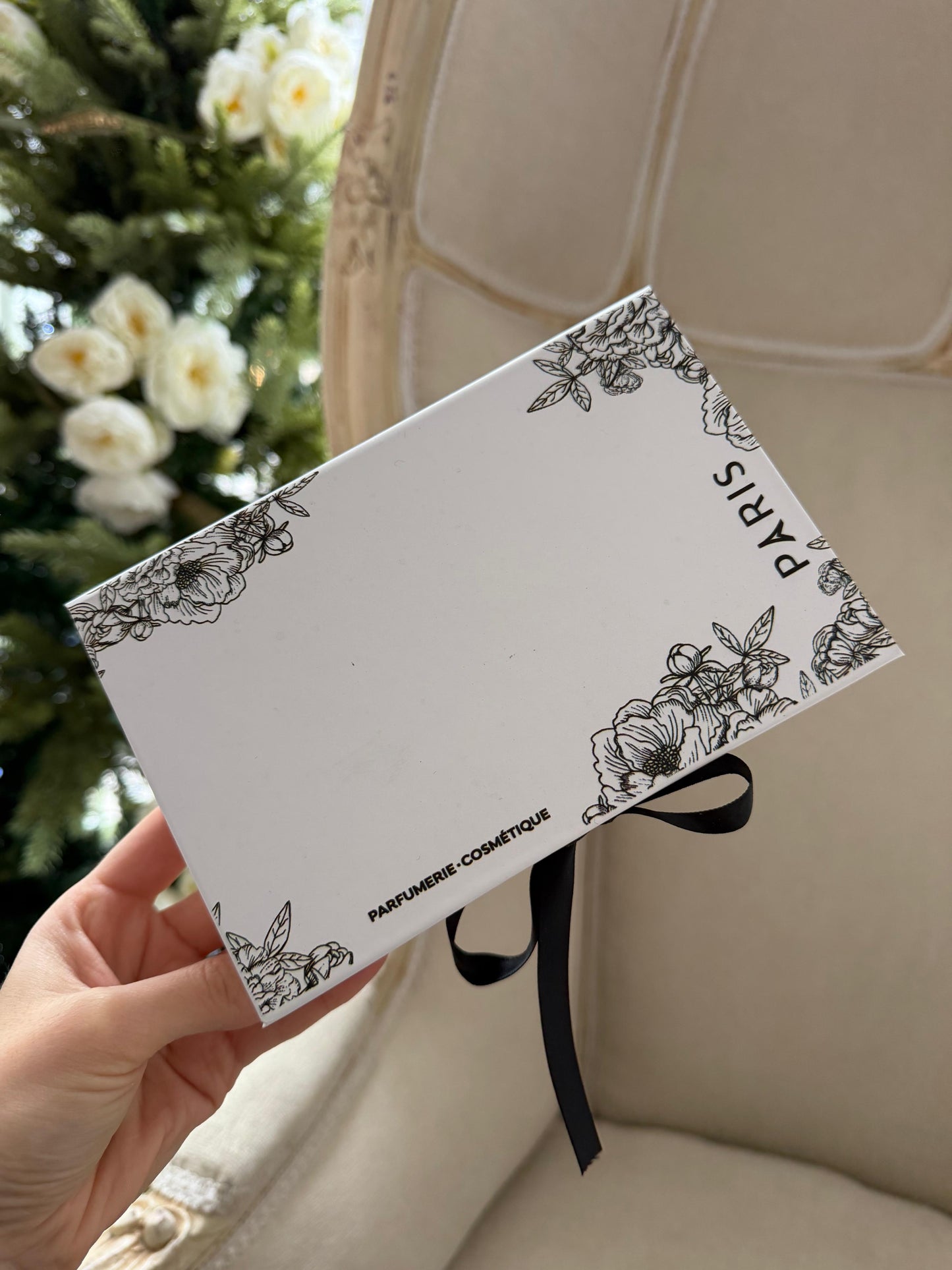 PARIS Classic Gift Box