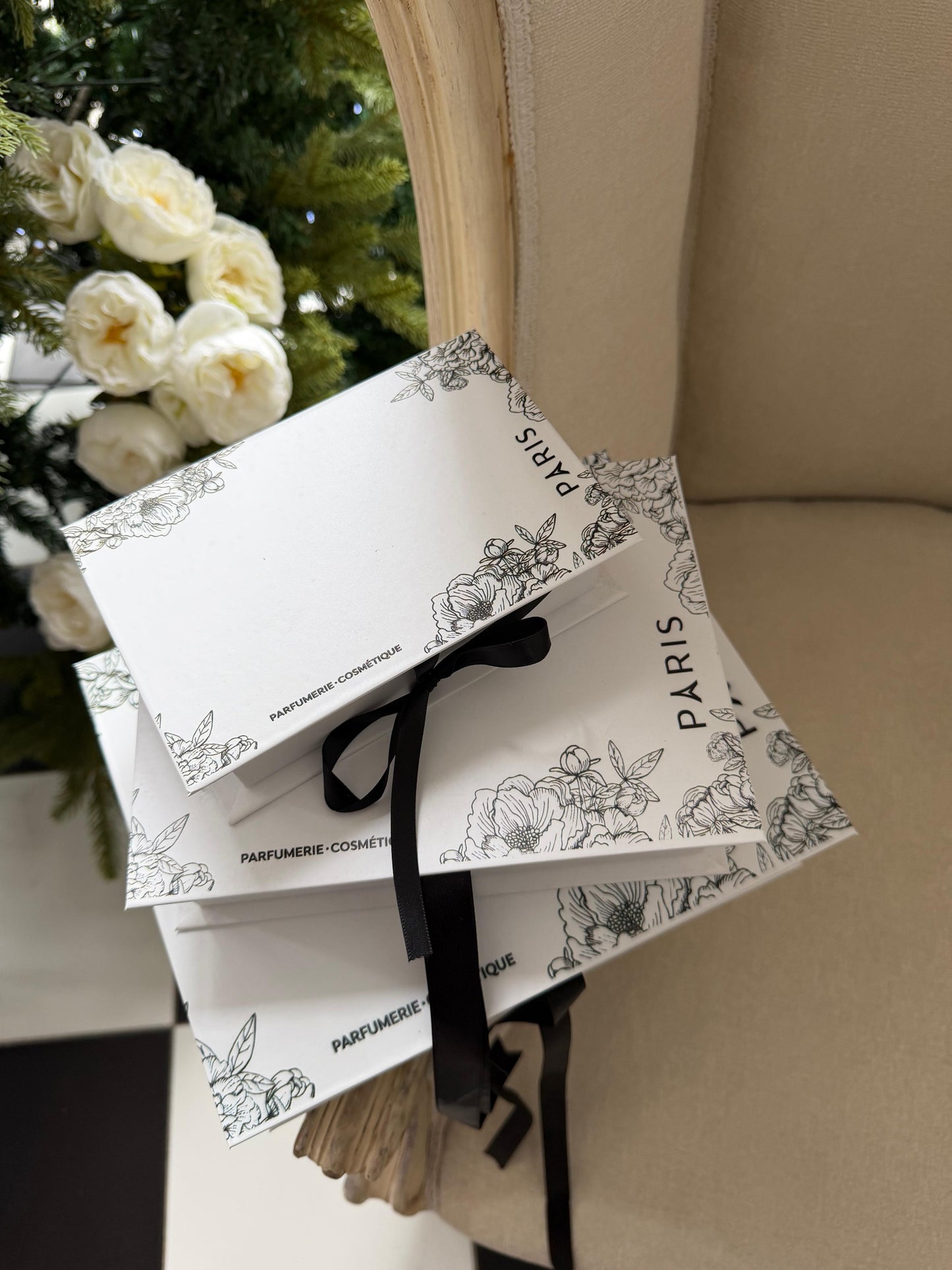 PARIS Classic Gift Box