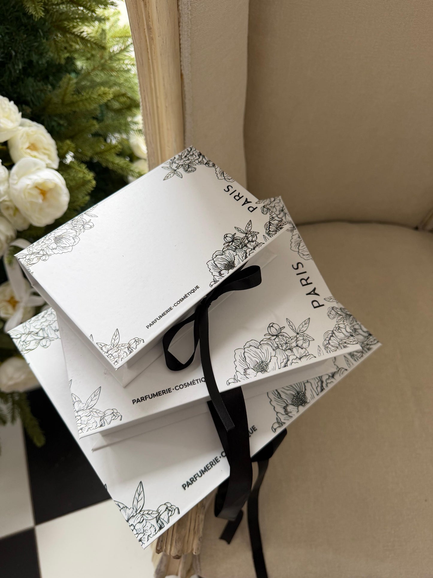 PARIS Classic Gift Box