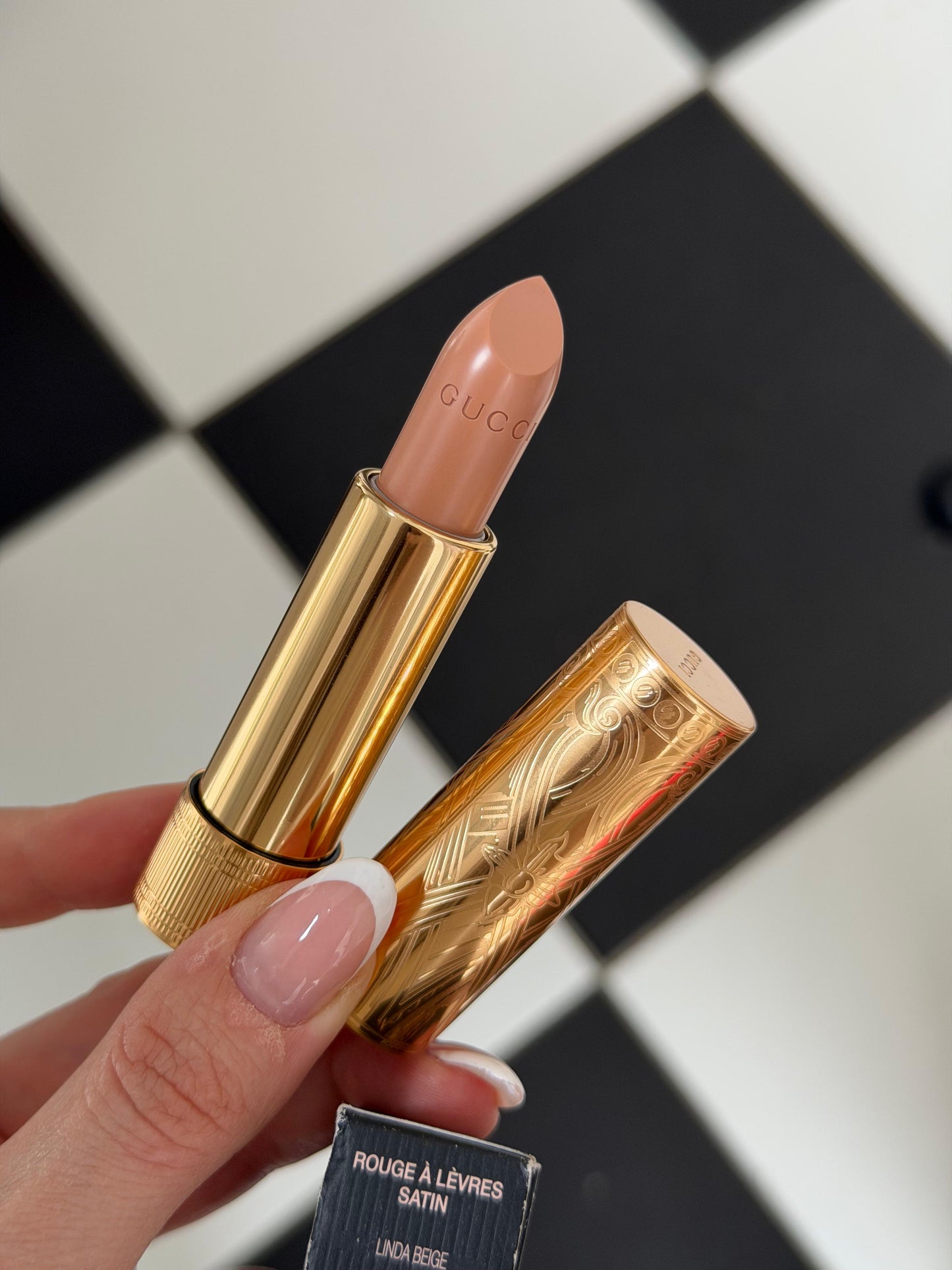 GUCCI Rouge Á Lévres Satin Lipstick (100)