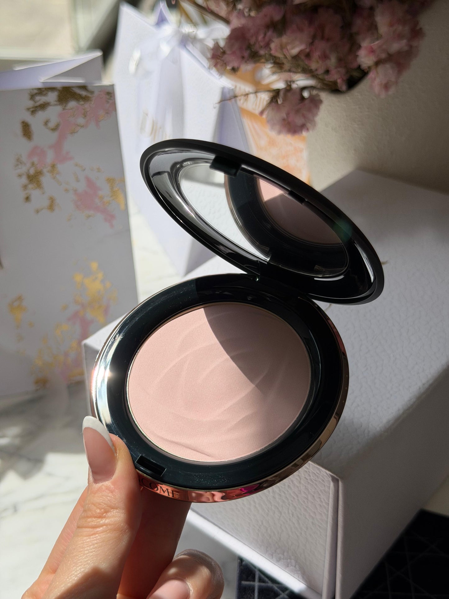 LANCÔME Teint Idole Ultra Wear Skin Refining Setting Powder (01)
All-Day Setting & Pore-Blurring