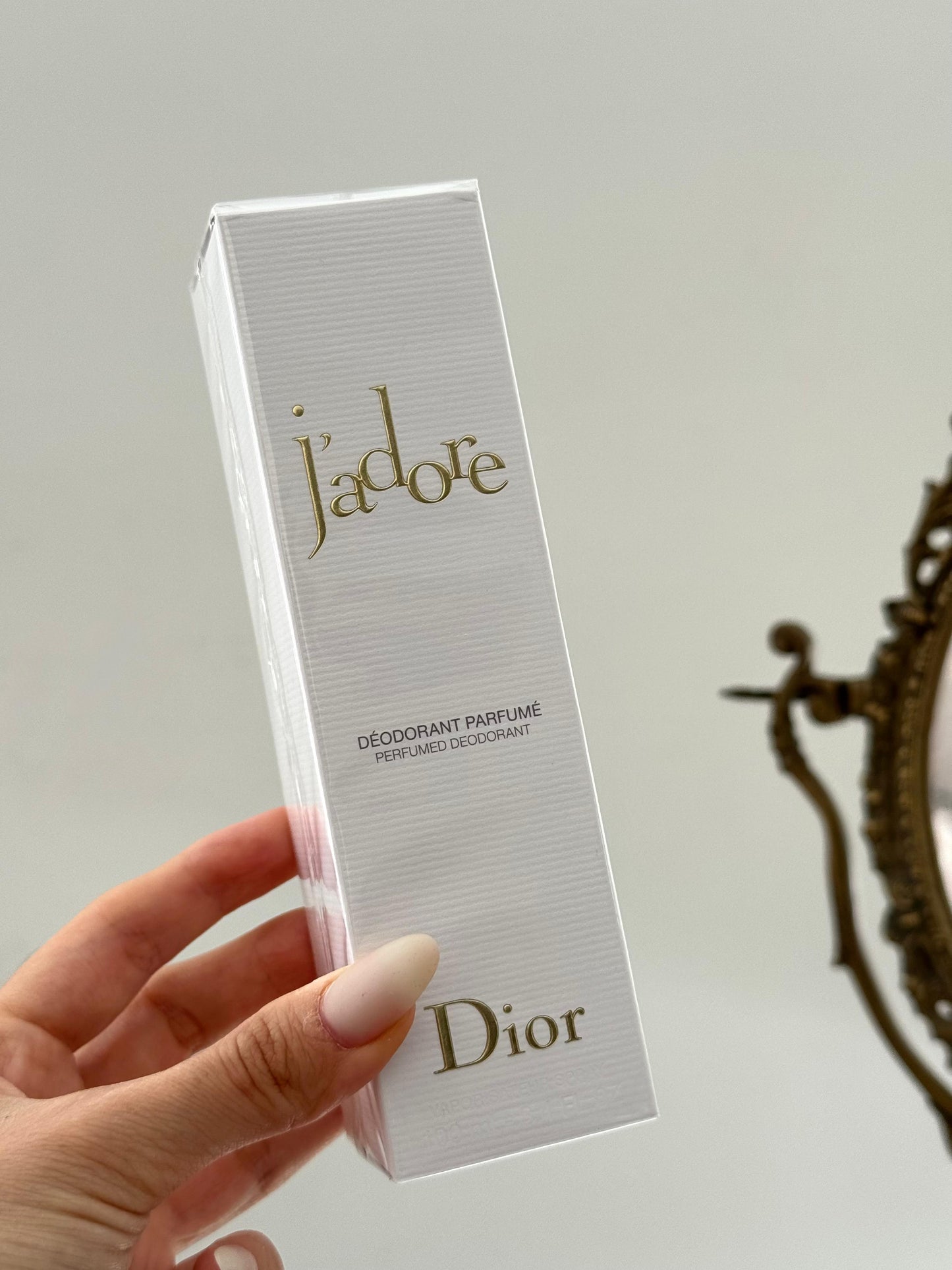 DIOR J’adore Perfumed Deodorant