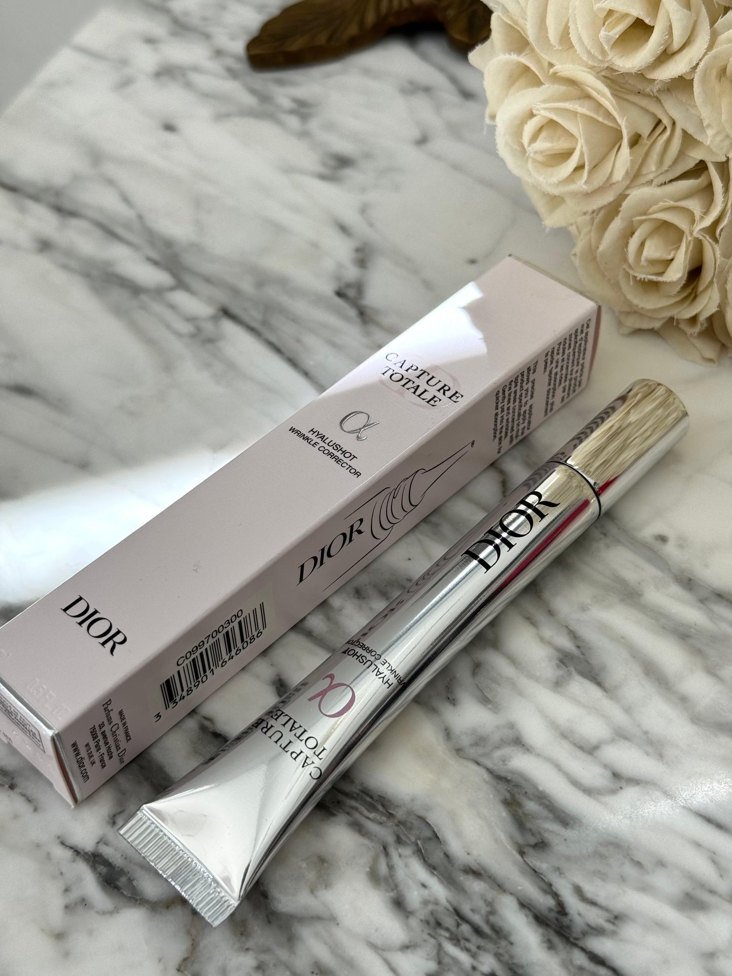 DIOR Capture Totale Hyalushot Wrinkle Corrector