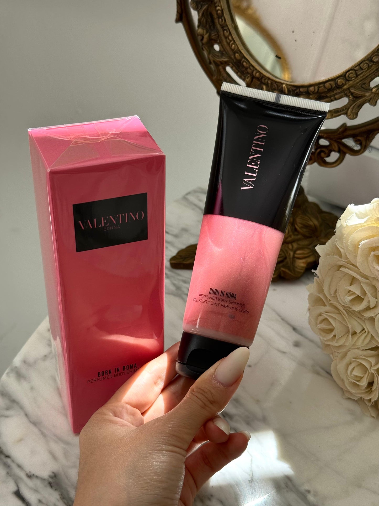 VALENTINO Born In Roma Perfumed Body Shimmer