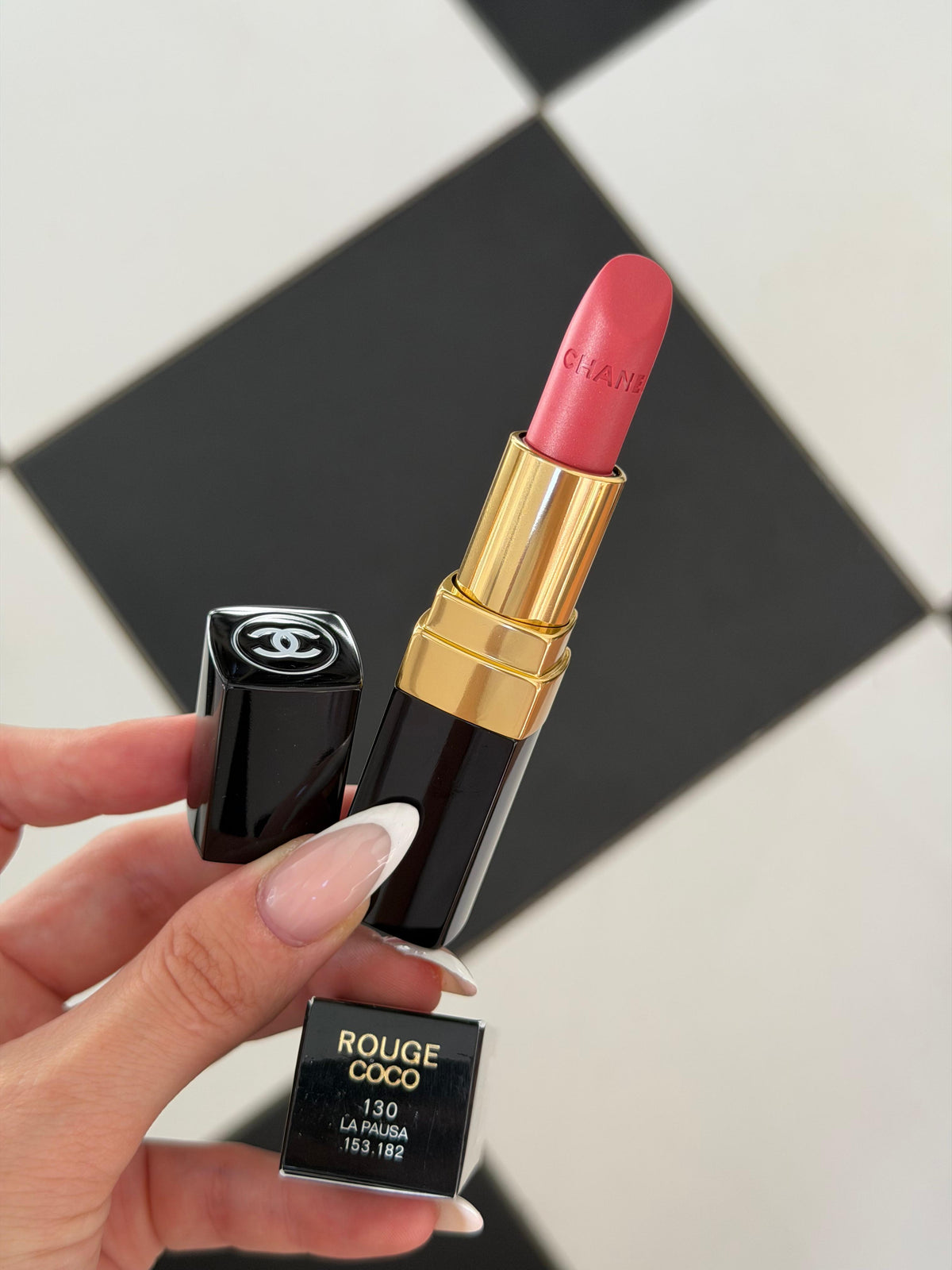 CHANEL Rouge Coco (130)
Ultra Hydrating Lipstick