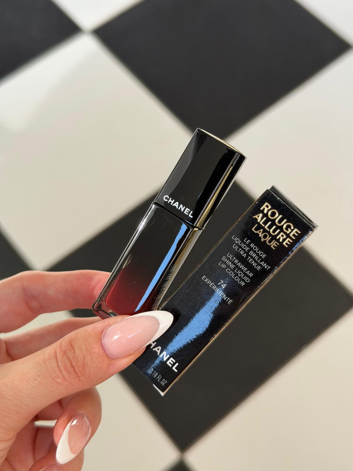 CHANEL Rouge Allure Laque (559)
Ultrawear Shine Liquid Lipstick