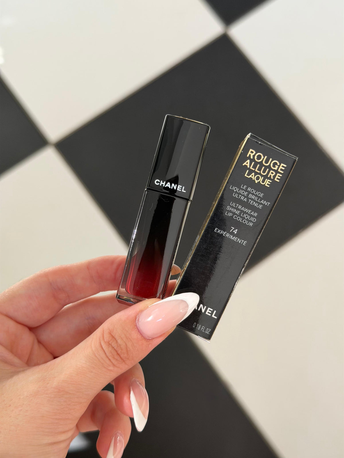 CHANEL Rouge Allure Laque (559)
Ultrawear Shine Liquid Lipstick
