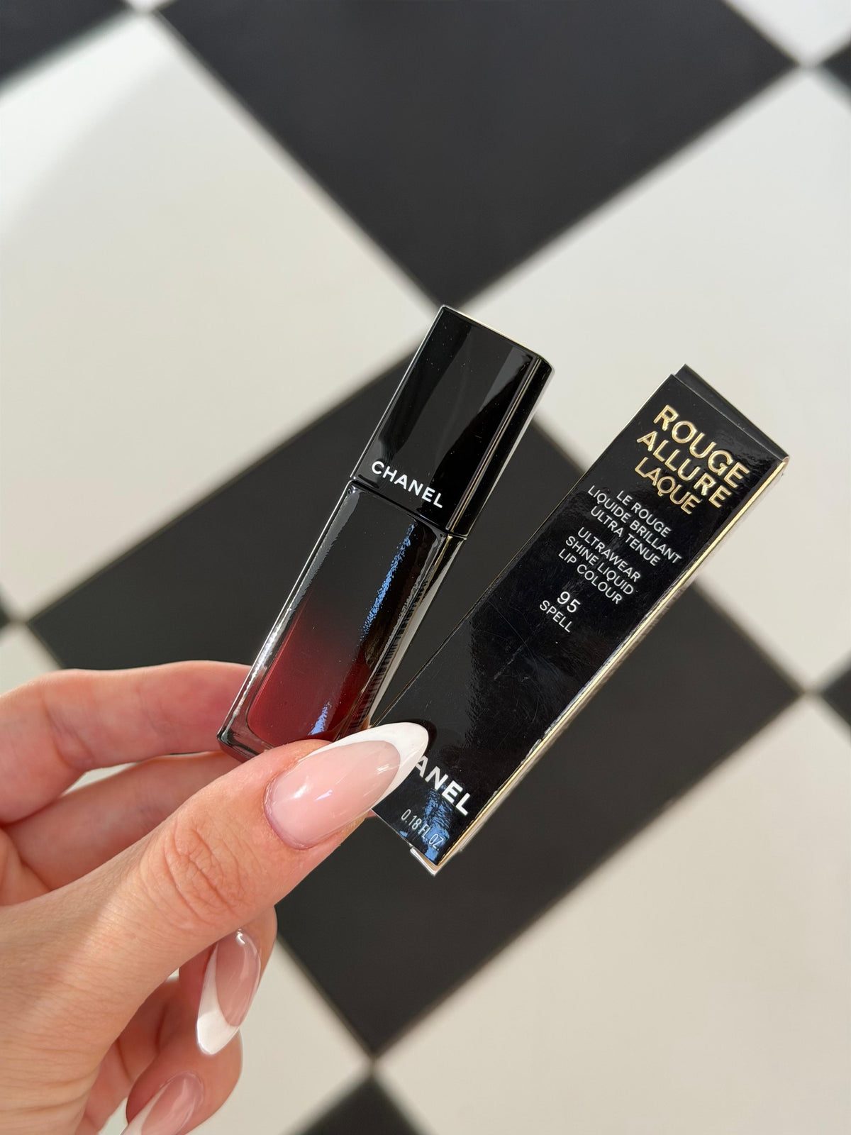 CHANEL Rouge Allure Laque (95)
Ultrawear Shine Liquid Lipstick