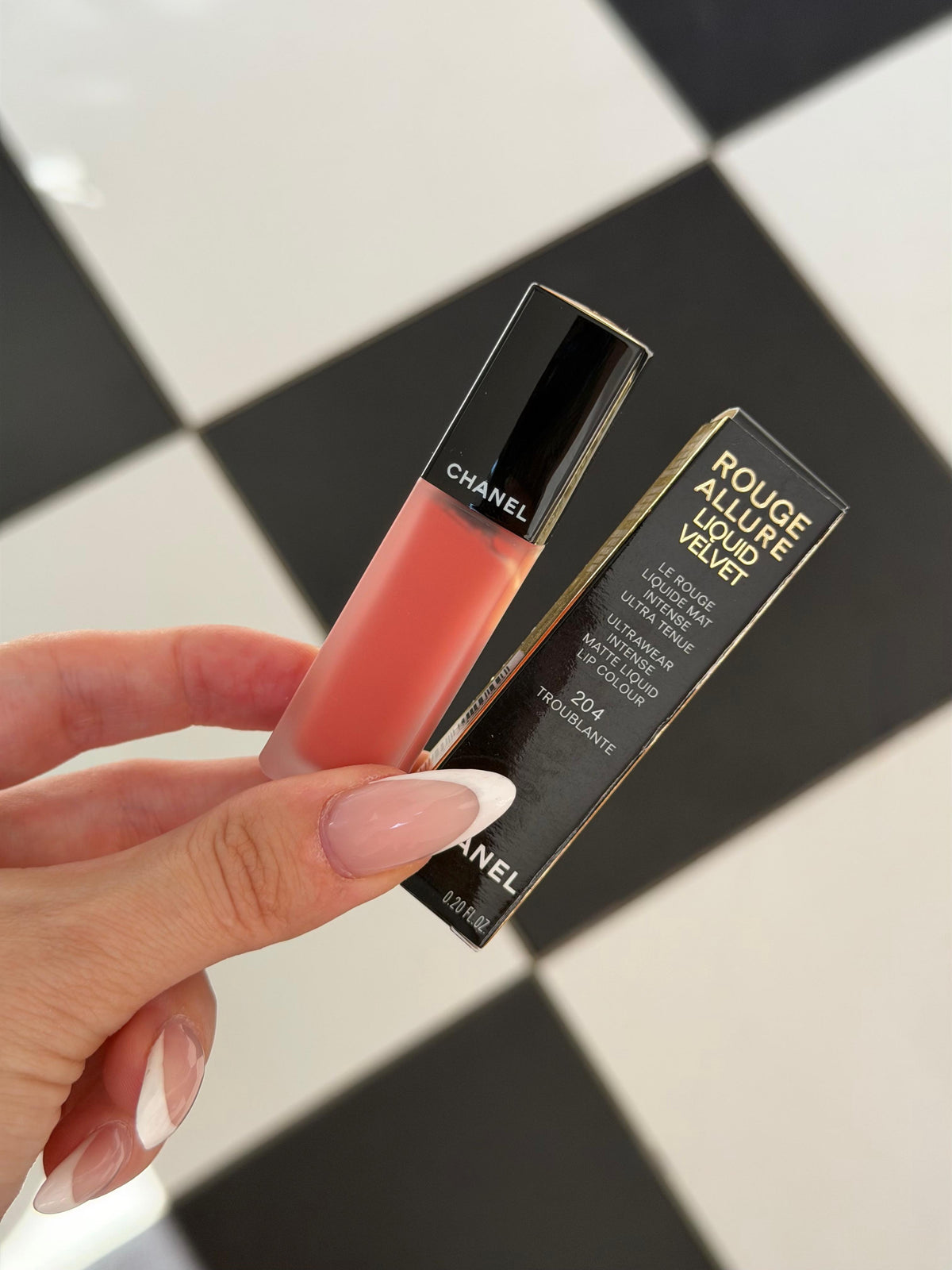 CHANEL Rouge Allure Liquid Velvet (204) - Ultrawear Intense Matte Liquid Lipstick