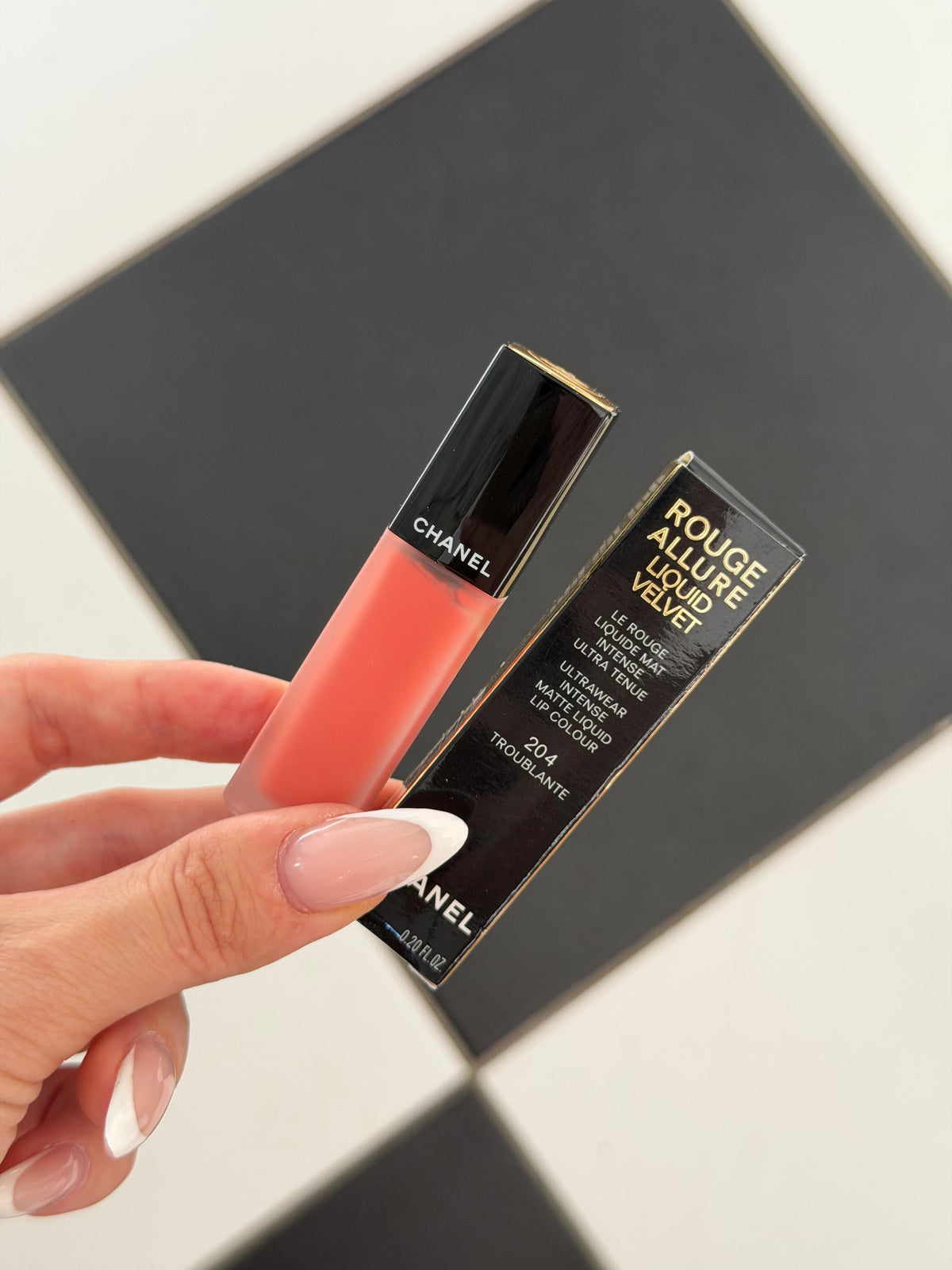 CHANEL Rouge Allure Liquid Velvet (204) - Ultrawear Intense Matte Liquid Lipstick