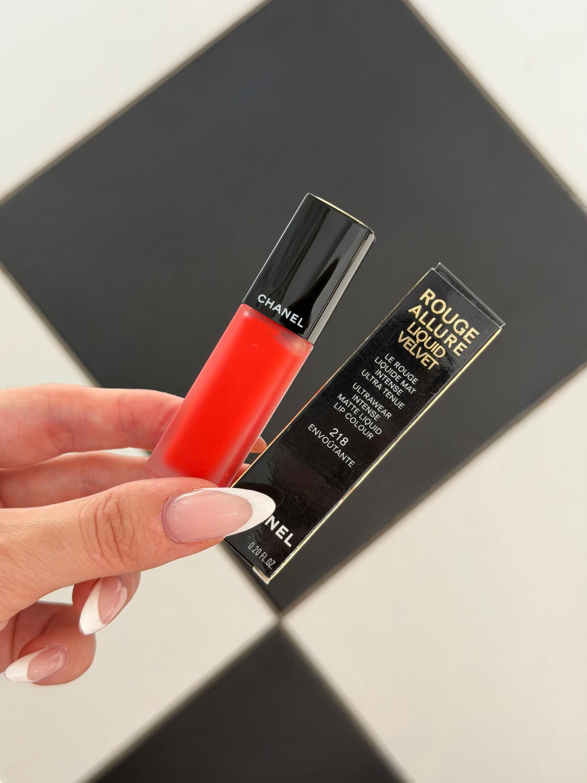 CHANEL Rouge Allure Liquid Velvet (218) - Ultrawear Intense Matte Liquid Lipstick