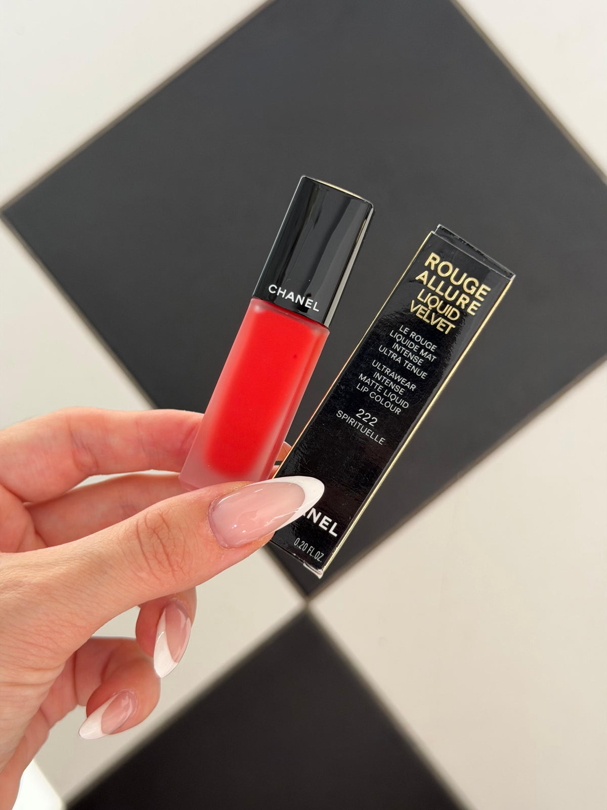 CHANEL Rouge Allure Liquid Velvet (222) - Ultrawear Intense Matte Liquid Lipstick