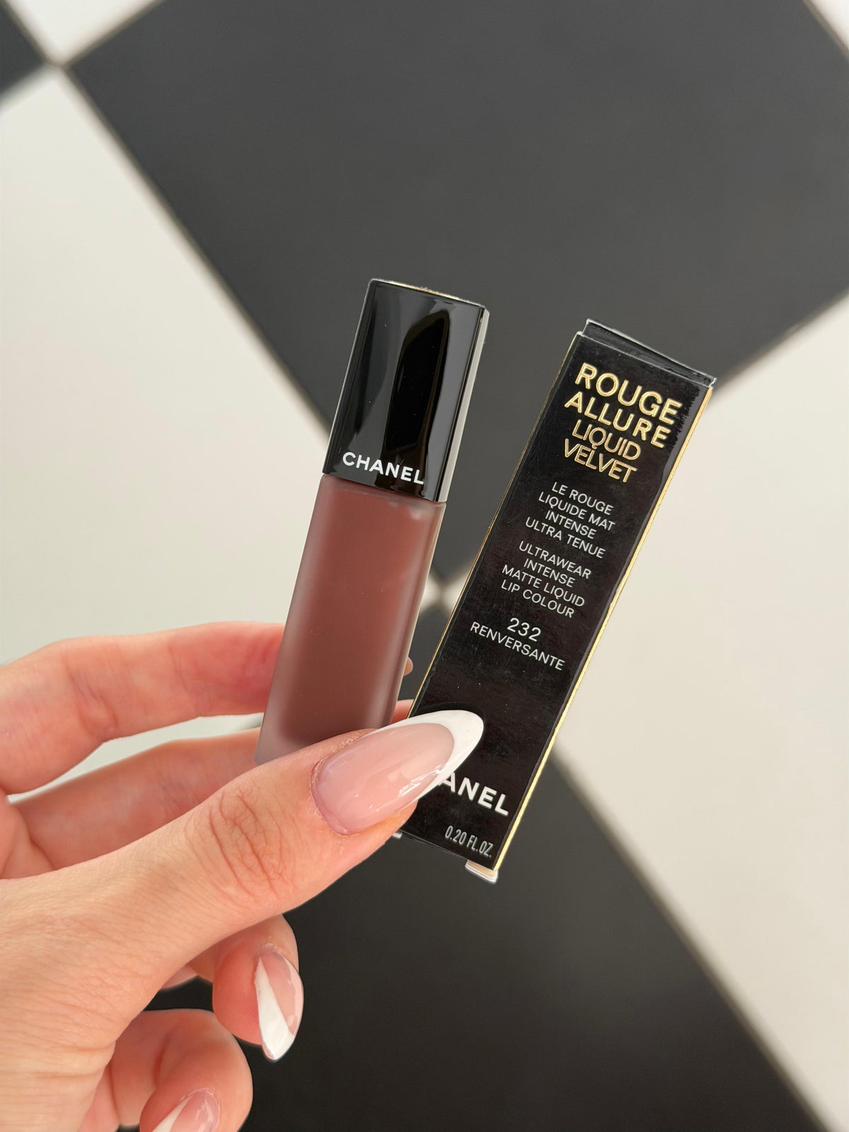 CHANEL Rouge Allure Liquid Velvet (234) - Ultrawear Intense Matte Liquid Lipstick