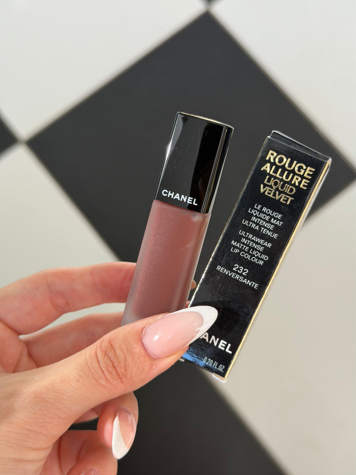 CHANEL Rouge Allure Liquid Velvet (234) - Ultrawear Intense Matte Liquid Lipstick