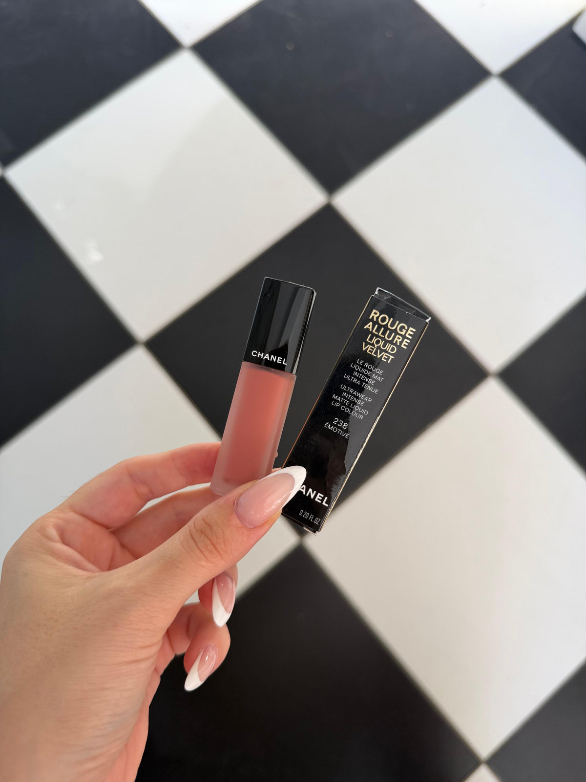 CHANEL Rouge Allure Liquid Velvet (238) - Ultrawear Intense Matte Liquid Lipstick (Copy)
