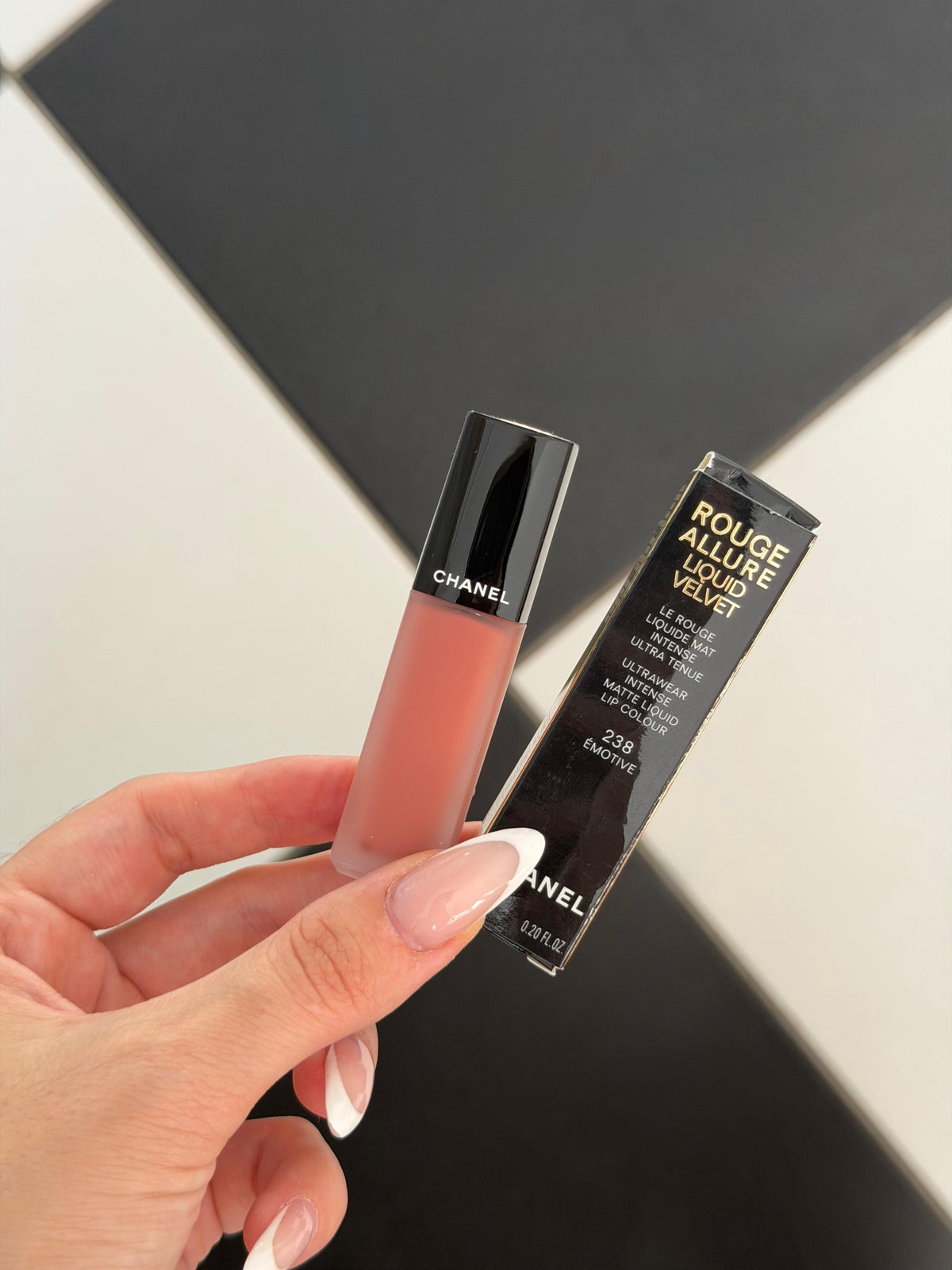 CHANEL Rouge Allure Liquid Velvet (238) - Ultrawear Intense Matte Liquid Lipstick (Copy)
