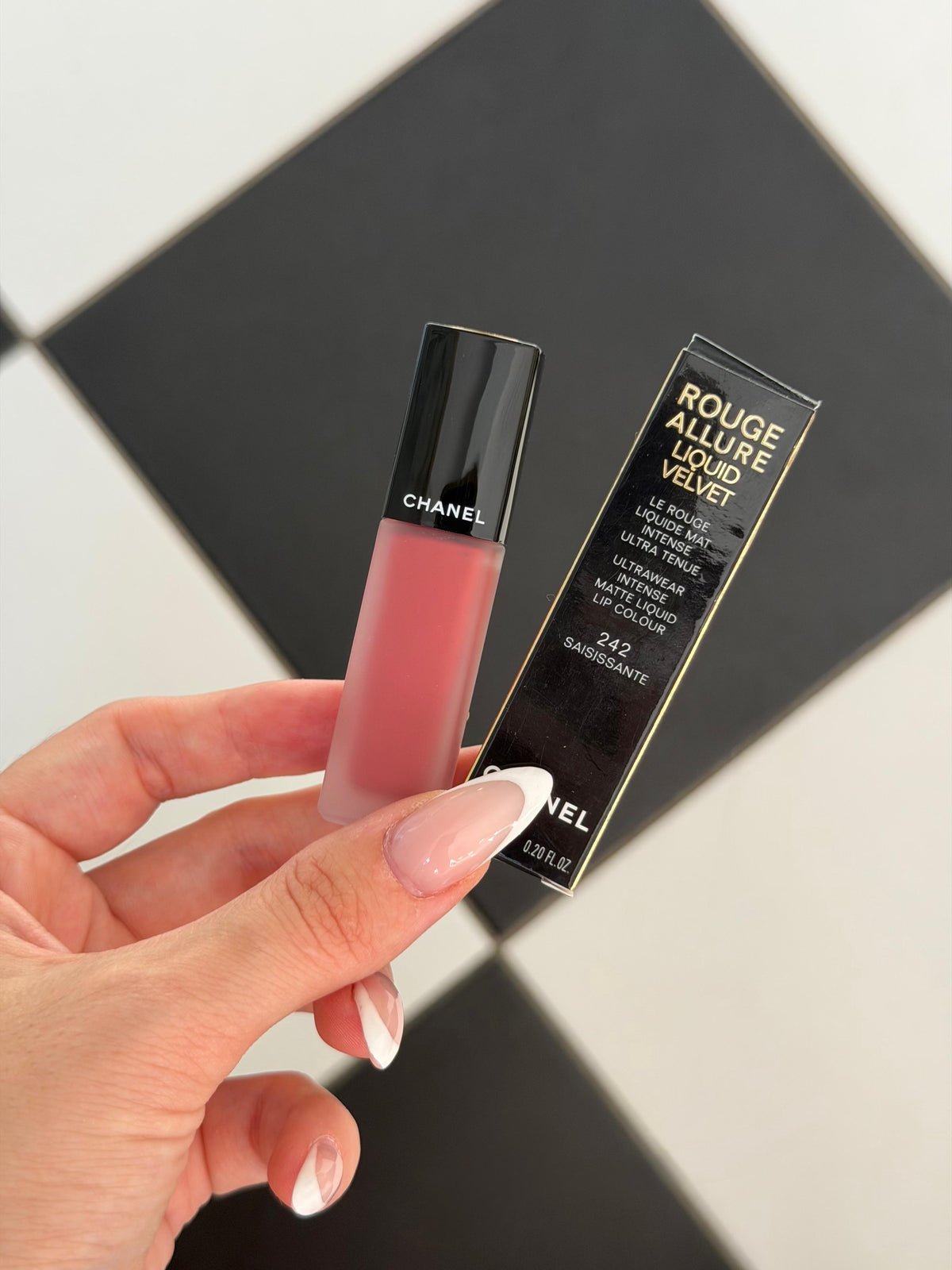 CHANEL Rouge Allure Liquid Velvet (242) - Ultrawear Intense Matte Liquid Lipstick