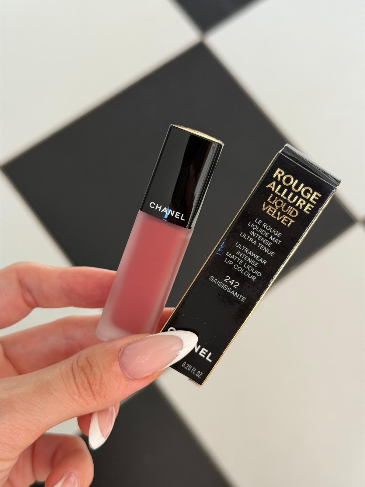 CHANEL Rouge Allure Liquid Velvet (242) - Ultrawear Intense Matte Liquid Lipstick