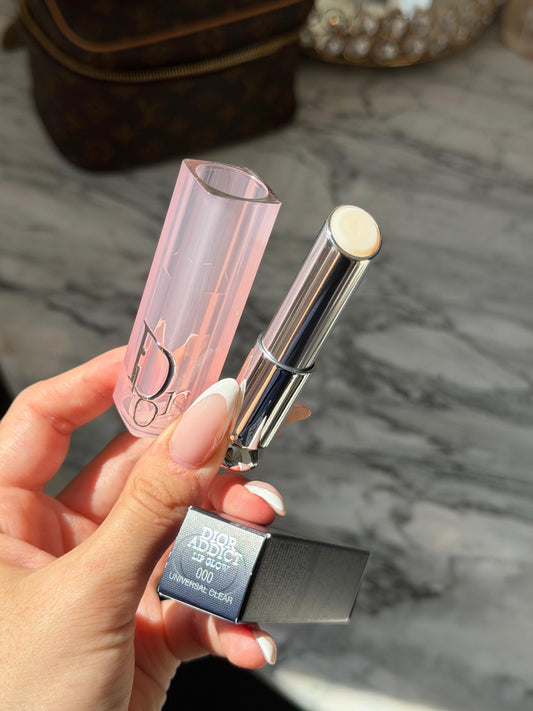 DIOR Addict Lip Glow (000)
48-Hour Hydrating Lip Balm - pH-Activated Color