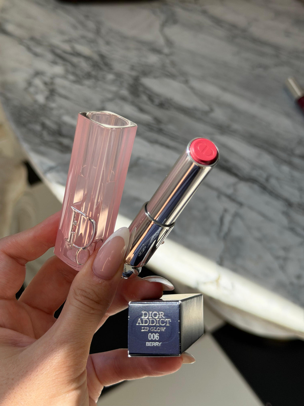 DIOR Addict Lip Glow (006)
48-Hour Hydrating Lip Balm - pH-Activated Color