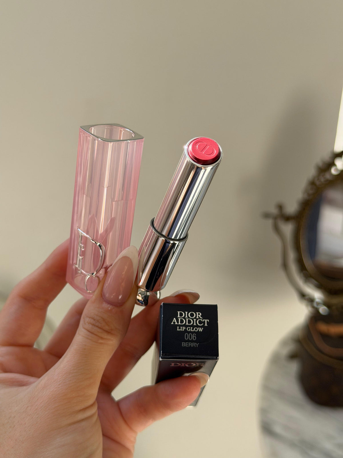 DIOR Addict Lip Glow (006)
48-Hour Hydrating Lip Balm - pH-Activated Color