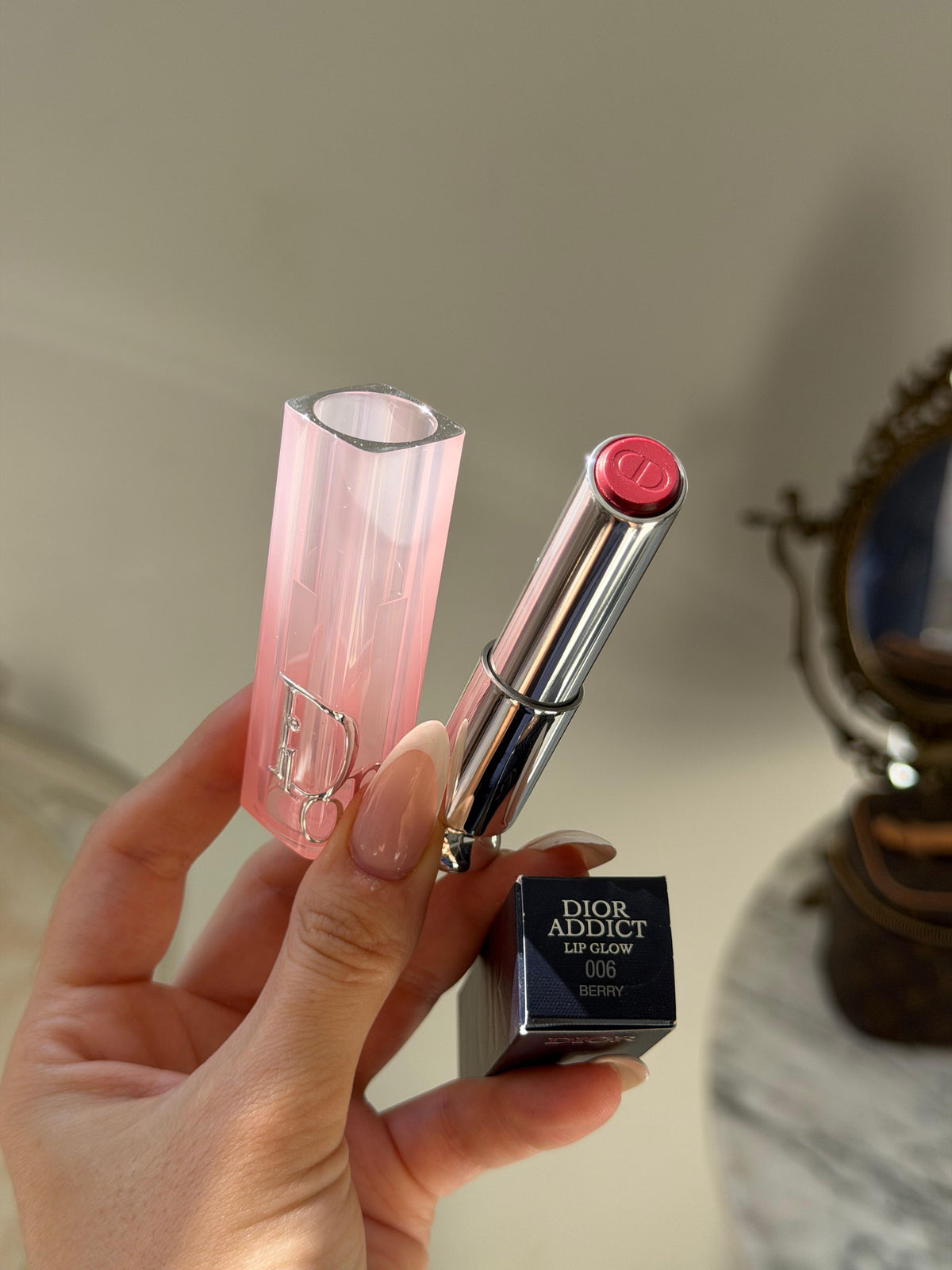 DIOR Addict Lip Glow (006)
48-Hour Hydrating Lip Balm - pH-Activated Color