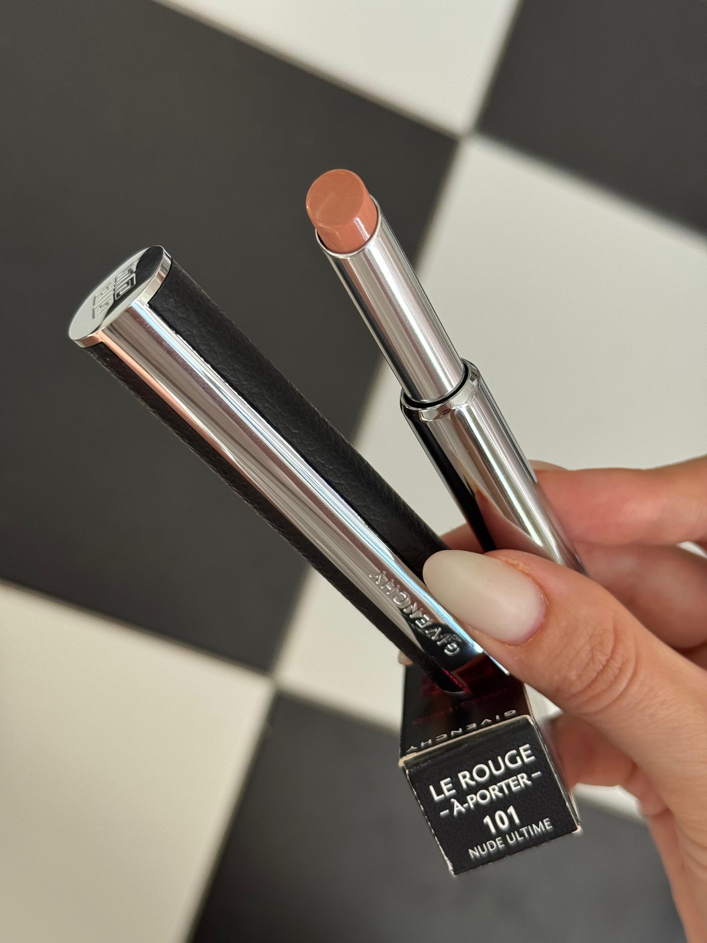 GIVENCHY Le Rouge À Porter Lipstick (101)