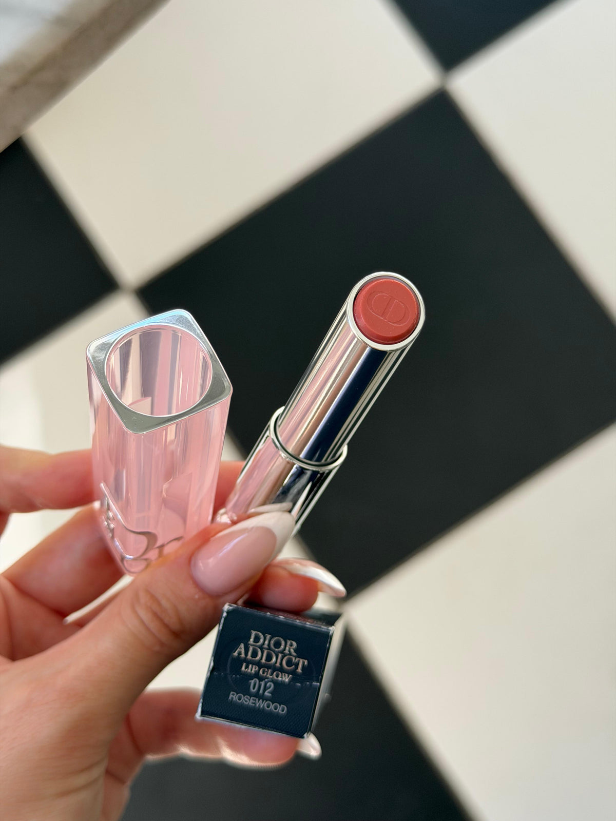 DIOR Addict Lip Glow (012)
48-Hour Hydrating Lip Balm - pH-Activated Color