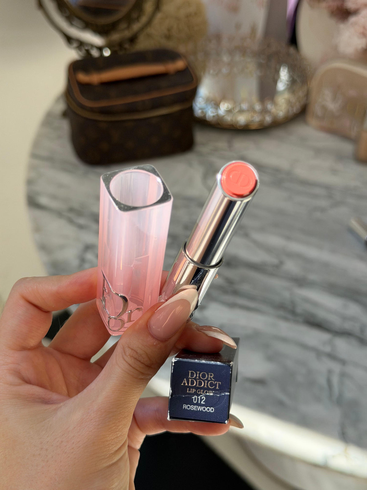 DIOR Addict Lip Glow (012)
48-Hour Hydrating Lip Balm - pH-Activated Color