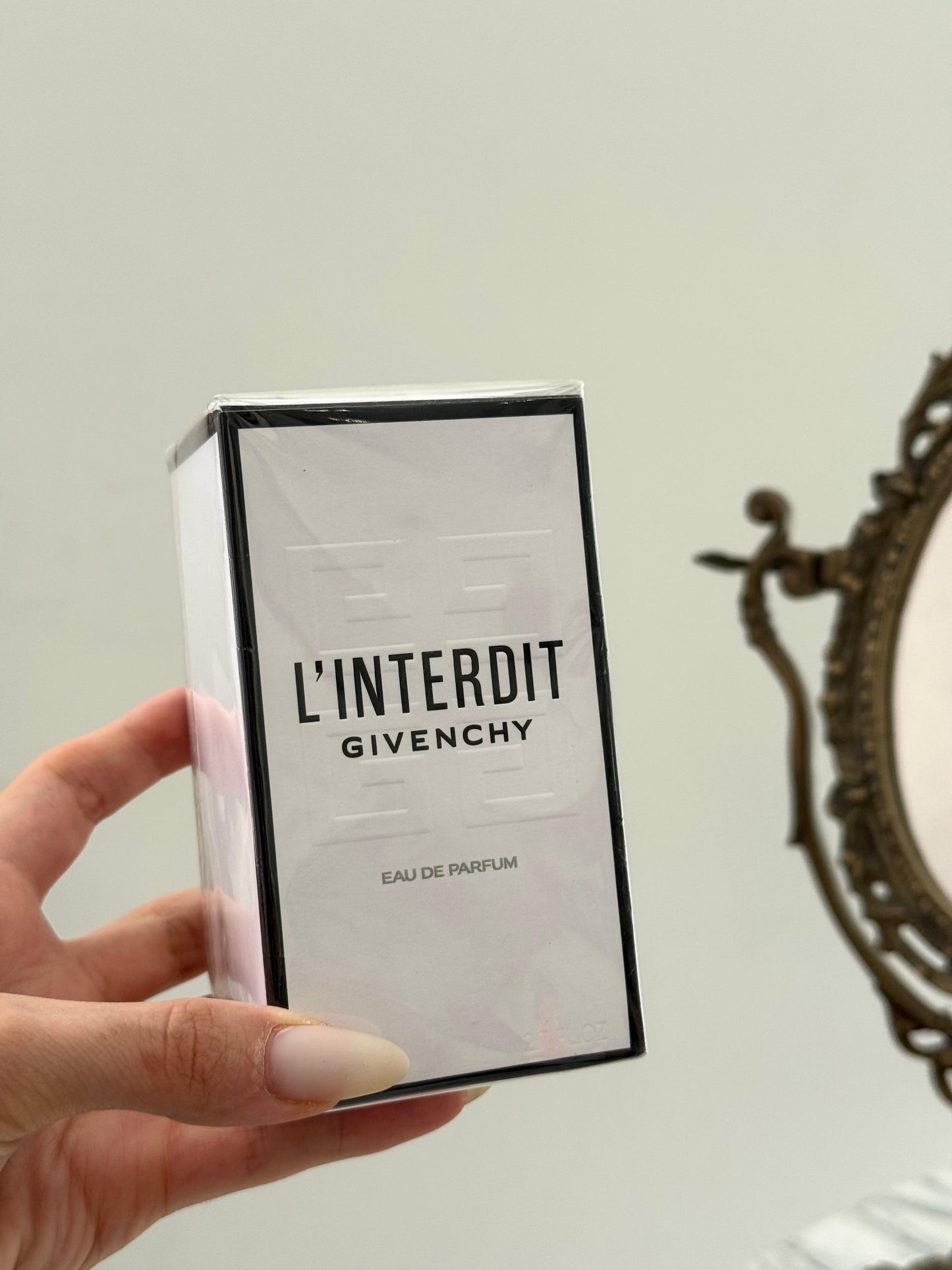 GIVENCHY L'Interdit
Eau de Parfum
Floral, Woody