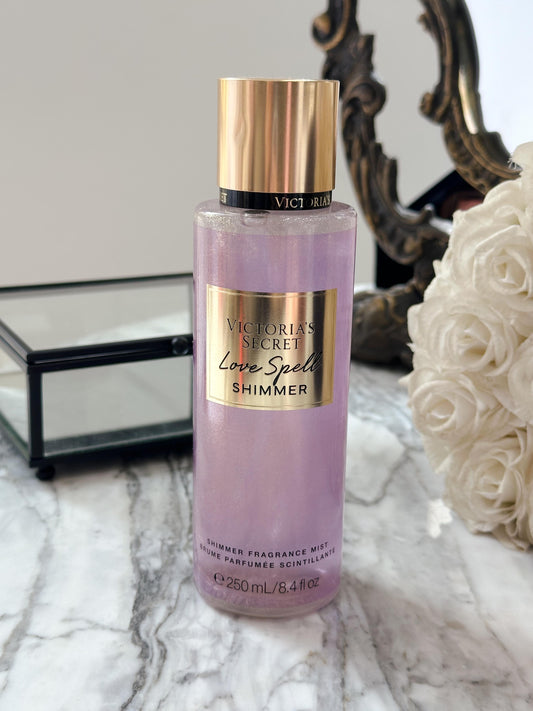 VICTORIA’S SECRET Love Spell Shimmer Body Mist
