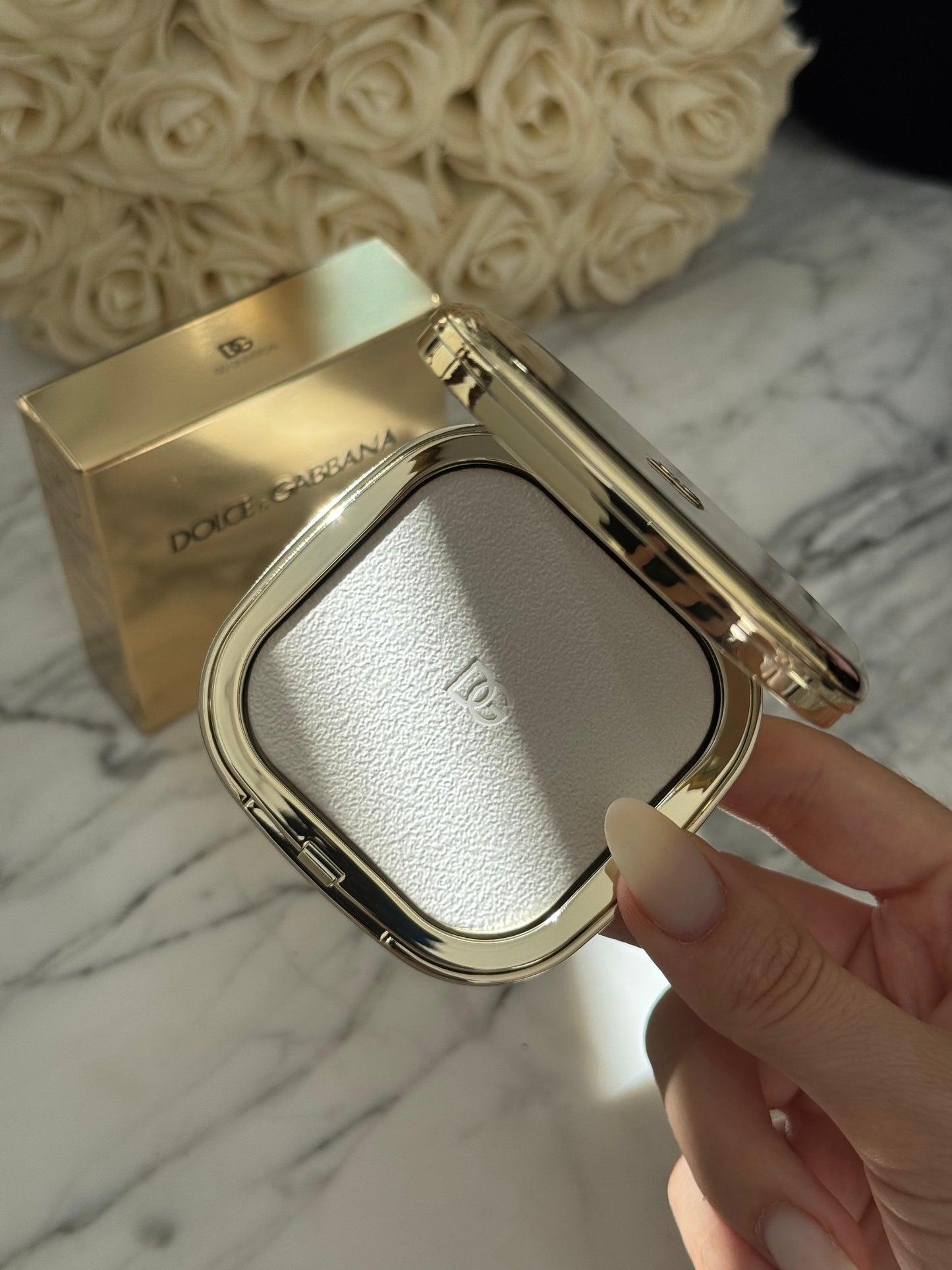 DOLCE&GABBANA Fig Skin Perfector
Shine Control Blurring Powder