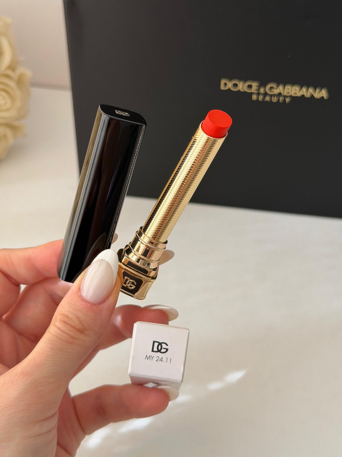 DOLCE&GABBANA My Comfy Matte Lipstick - My 24.11
Instant Rich Color & Hydration Lip Stylo