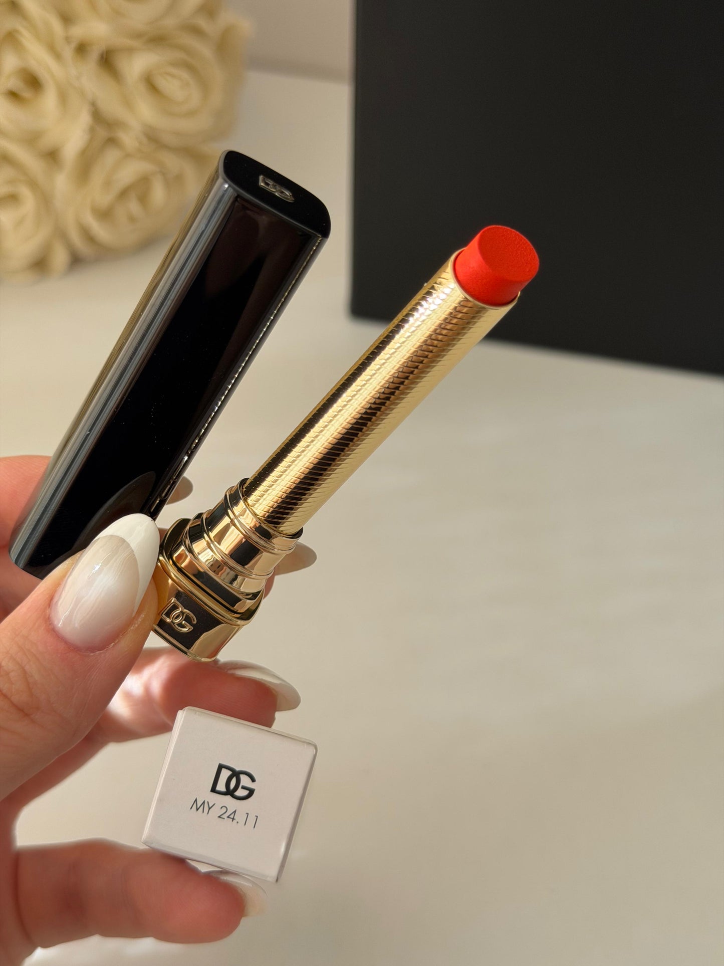 DOLCE&GABBANA My Comfy Matte Lipstick - My 24.11
Instant Rich Color & Hydration Lip Stylo