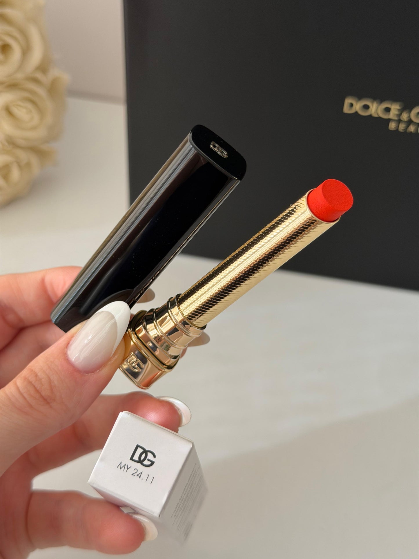 DOLCE&GABBANA My Comfy Matte Lipstick - My 24.11
Instant Rich Color & Hydration Lip Stylo