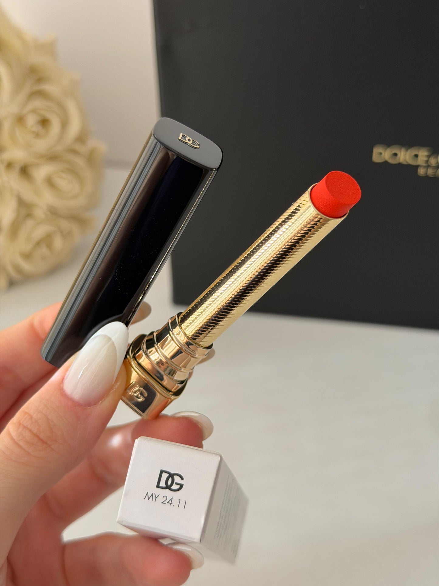 DOLCE&GABBANA My Comfy Matte Lipstick - My 24.11
Instant Rich Color & Hydration Lip Stylo
