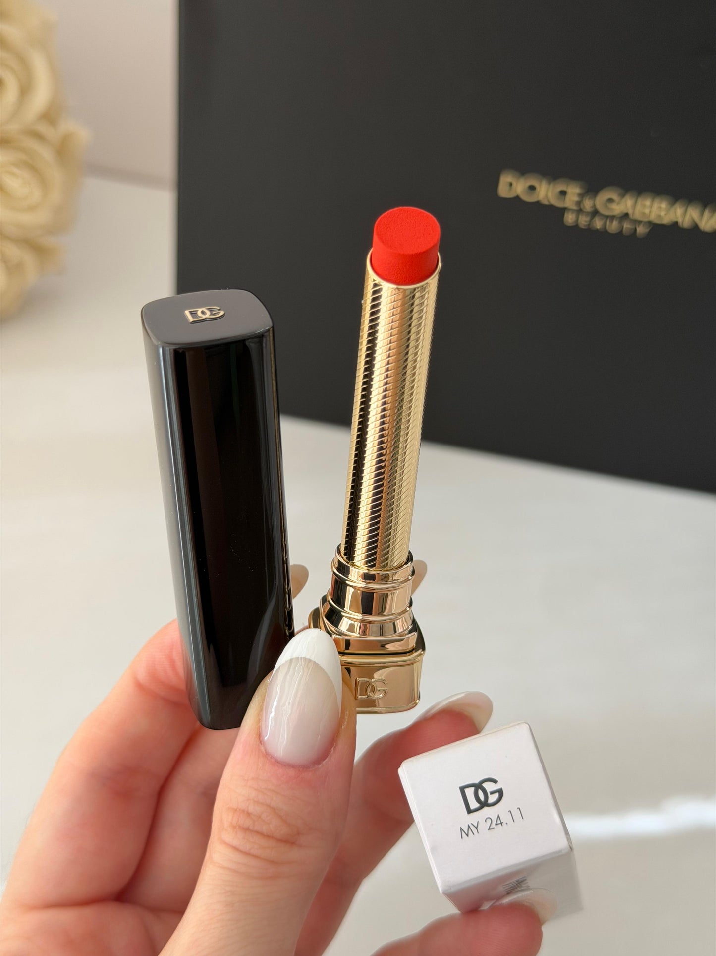 DOLCE&GABBANA My Comfy Matte Lipstick - My 24.11
Instant Rich Color & Hydration Lip Stylo