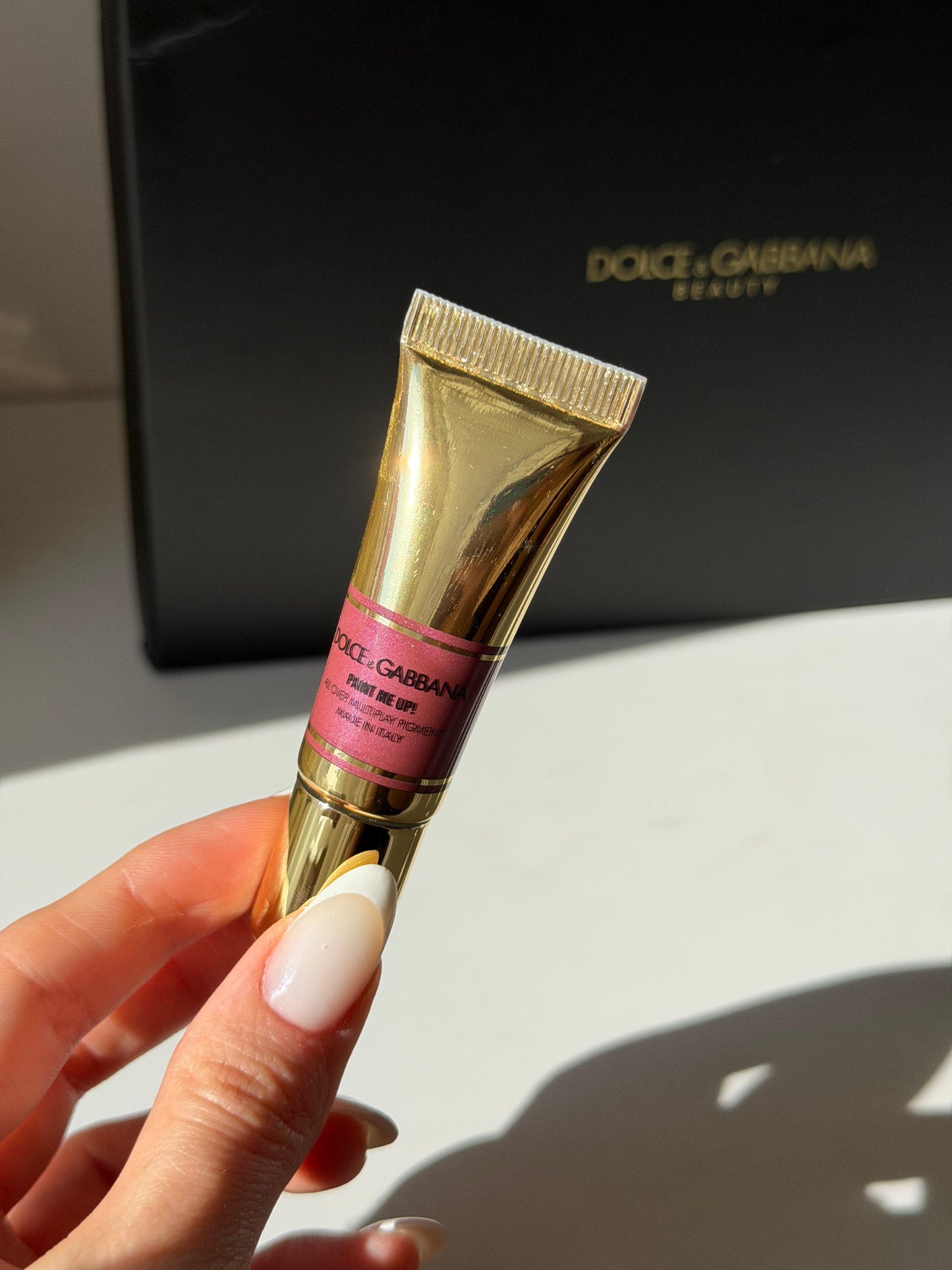 DOLCE&GABBANA Paint Me Up!
All Over Multi-Play Pigment For Face, Eyes And Lips (04)