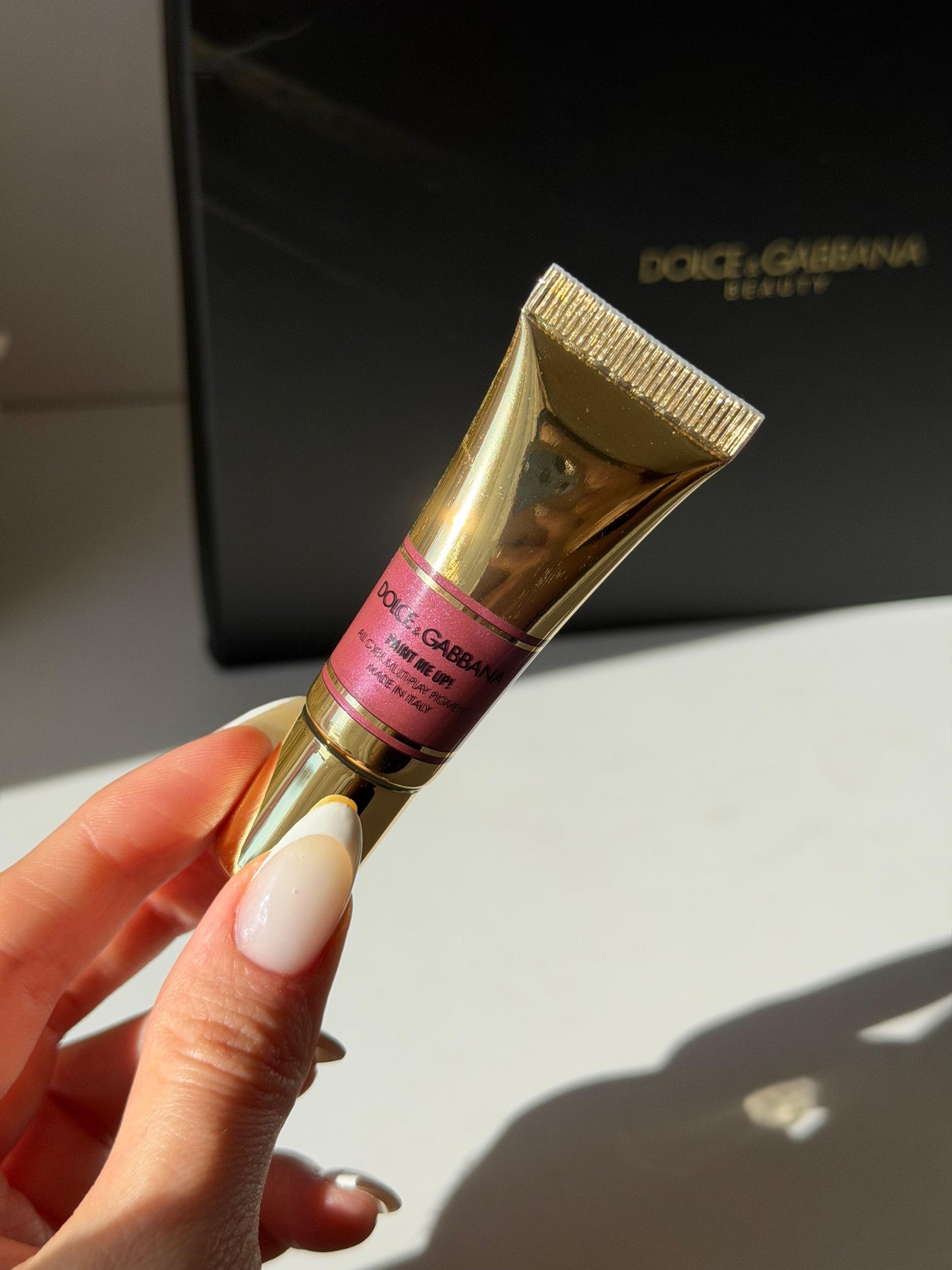 DOLCE&GABBANA Paint Me Up!
All Over Multi-Play Pigment For Face, Eyes And Lips (04)