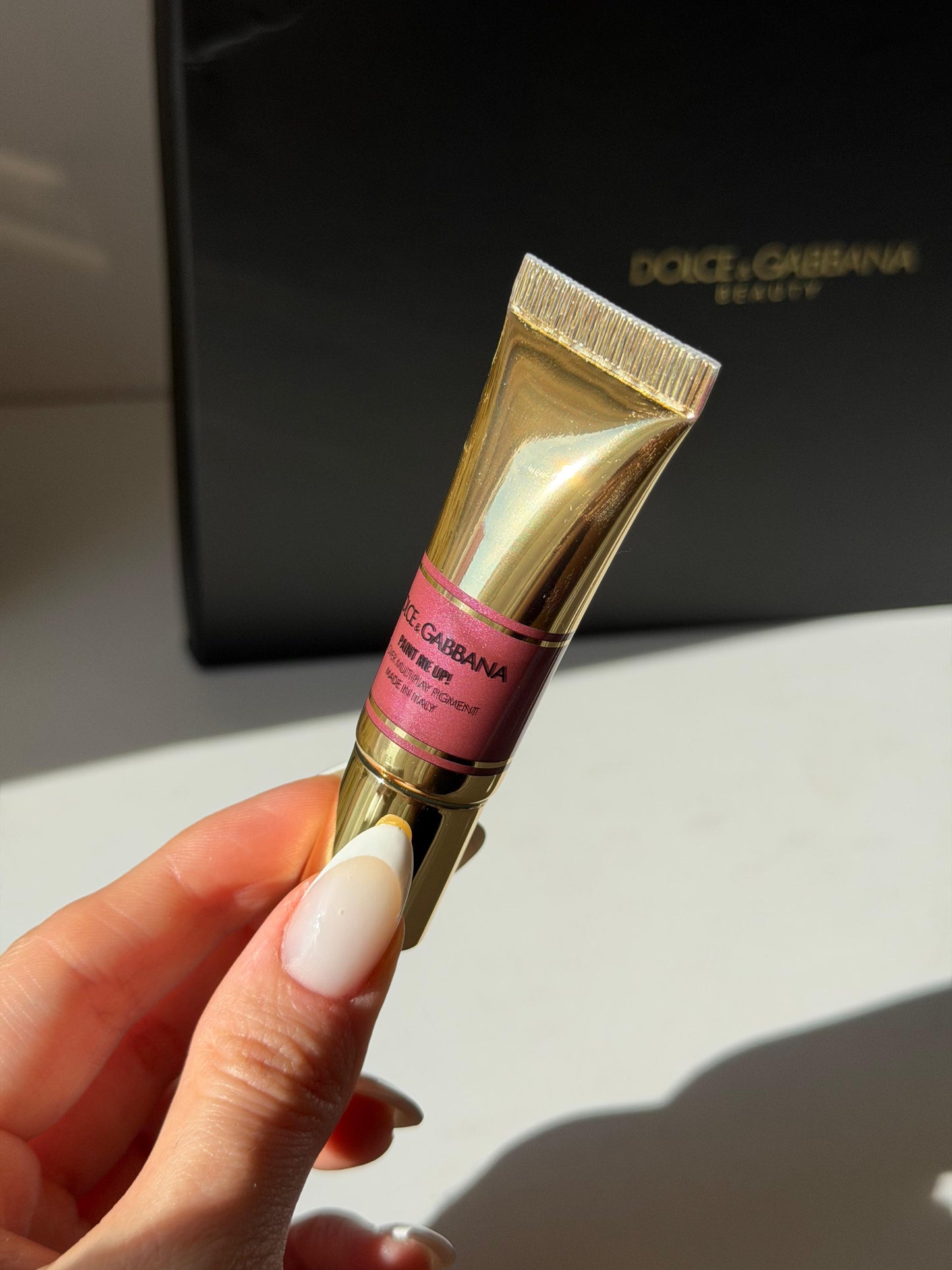 DOLCE&GABBANA Paint Me Up!
All Over Multi-Play Pigment For Face, Eyes And Lips (04)