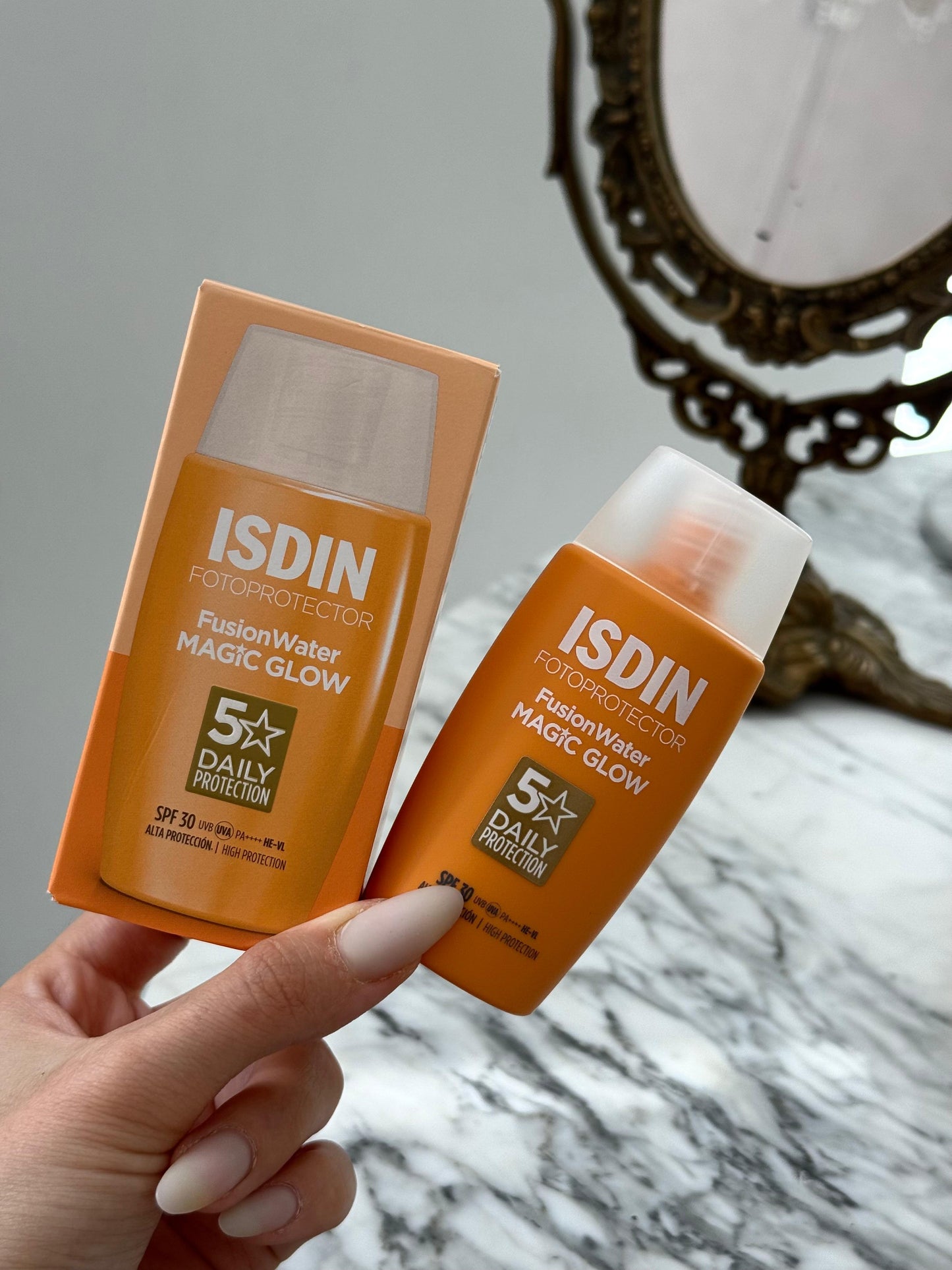 ISDIN Fusion Water Magic Glow SPF30