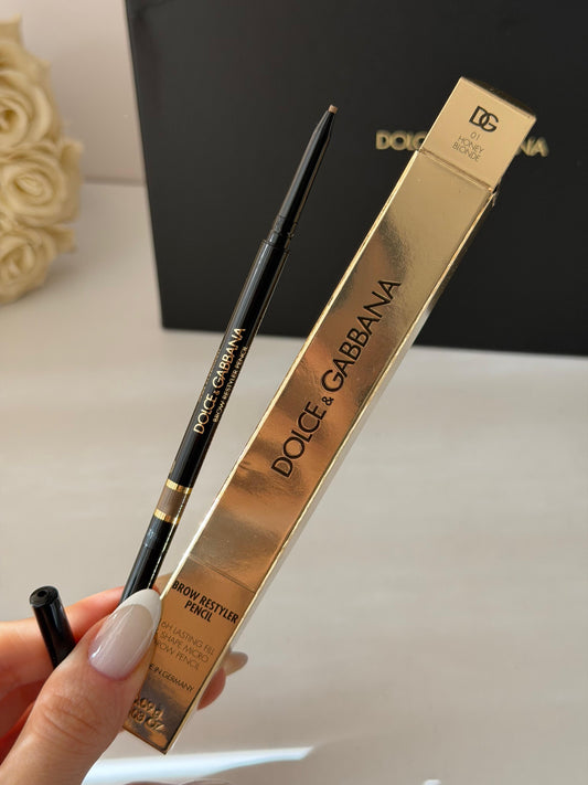 DOLCE&GABBANA Brow Restyler Pencil (01)
16H Lasting Fill & Shape Micro Brow Pencil
