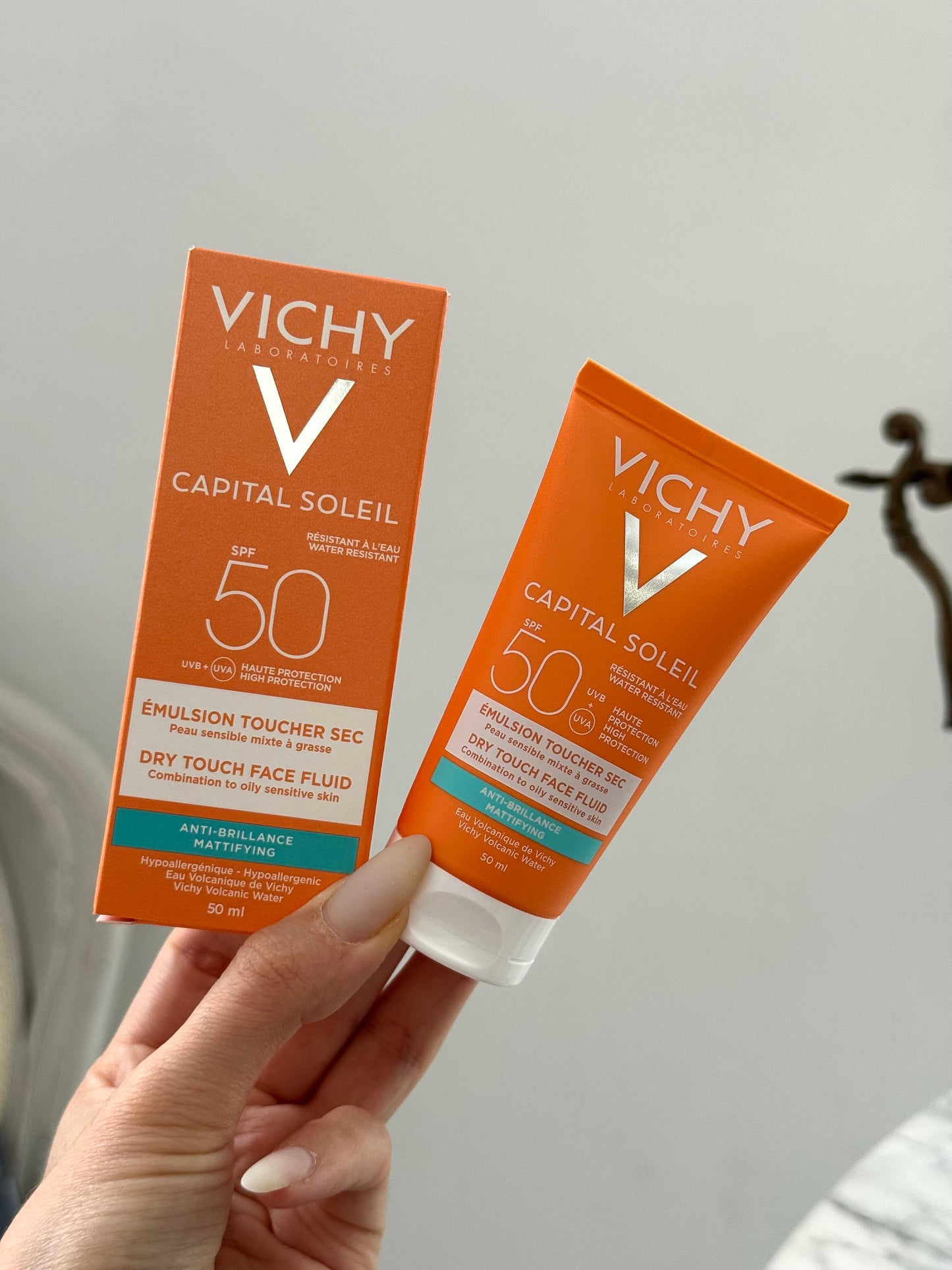 VICHY Capital Soleil Dry Touch Emulsie SPF50