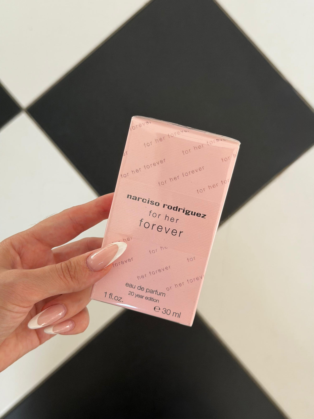 NARCISO RODRIGUEZ
For Her Forever Eau De Parfum - 20 Year Edition