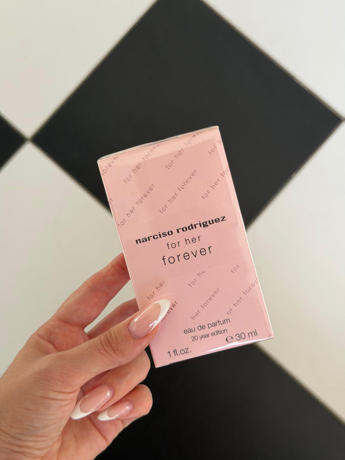 NARCISO RODRIGUEZ
For Her Forever Eau De Parfum - 20 Year Edition
