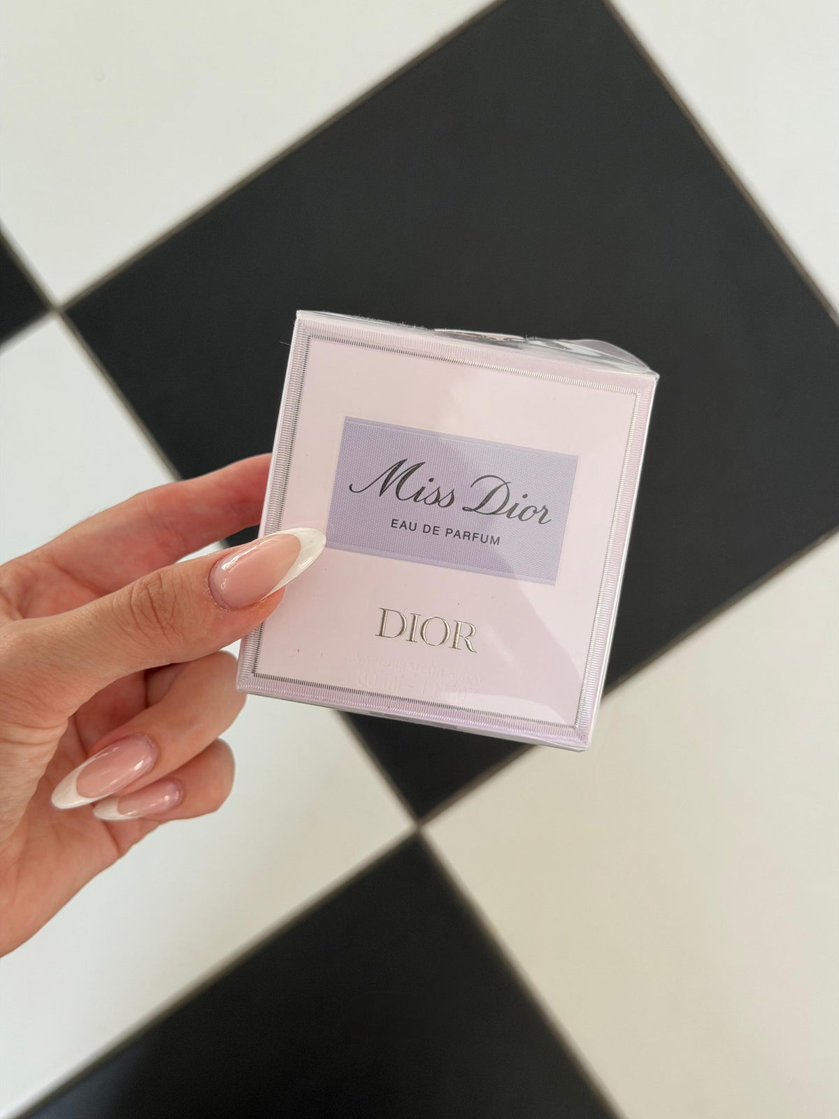 DIOR Miss Dior Eau De Parfum - Velvety and Sensual Notes