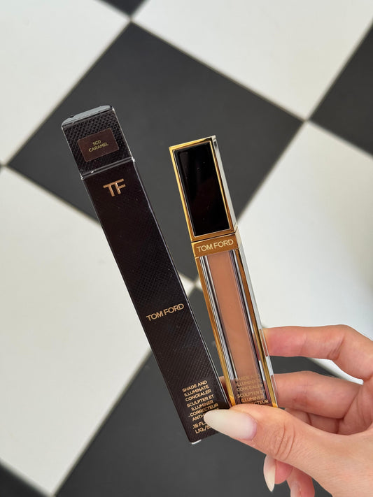 TOM FORD Shade And Illuminate Concealer (5C0)