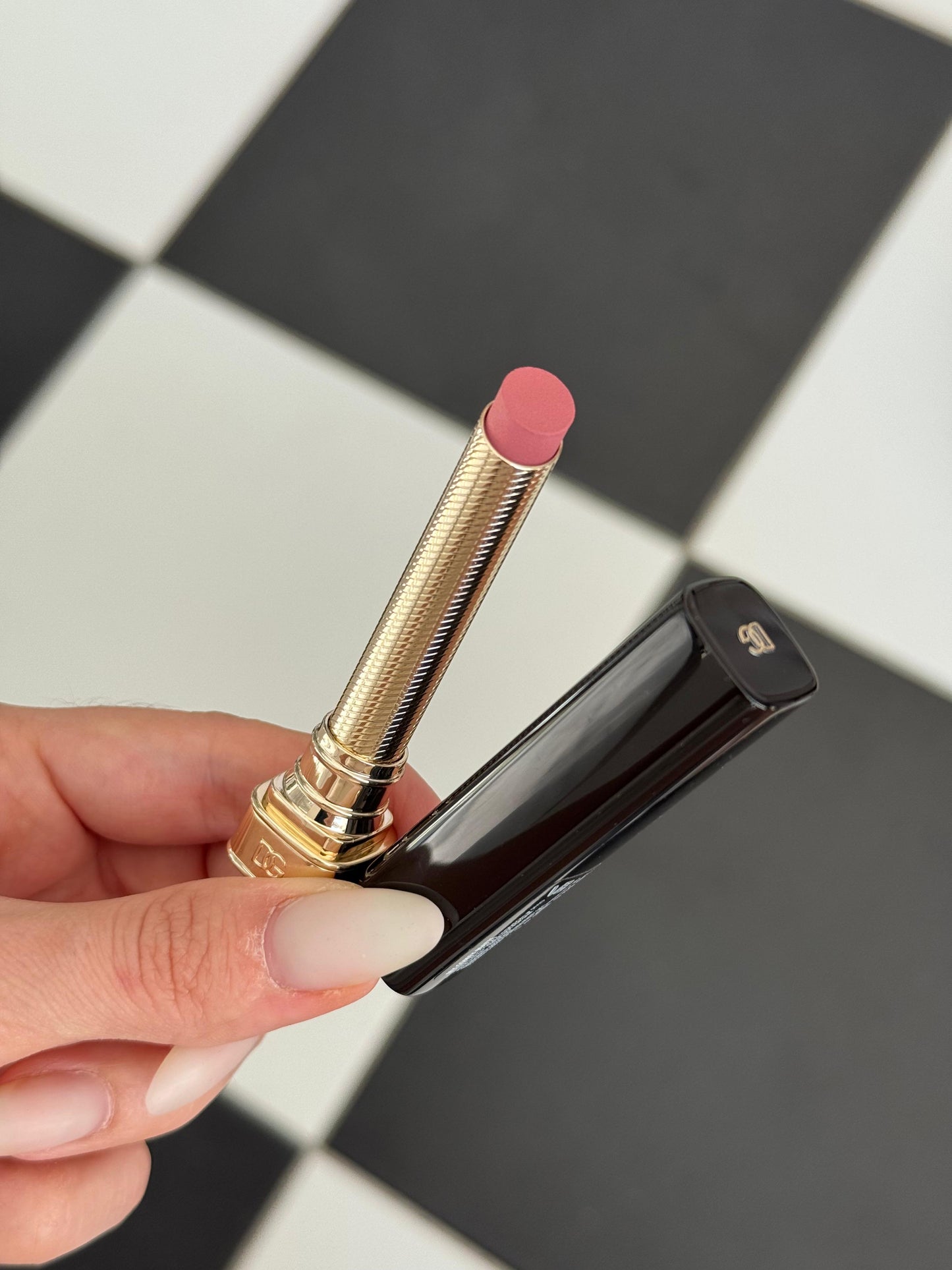 DOLCE&GABBANA My Comfy (13.01) Matte Instant Rich Color & Hydration Lipstick